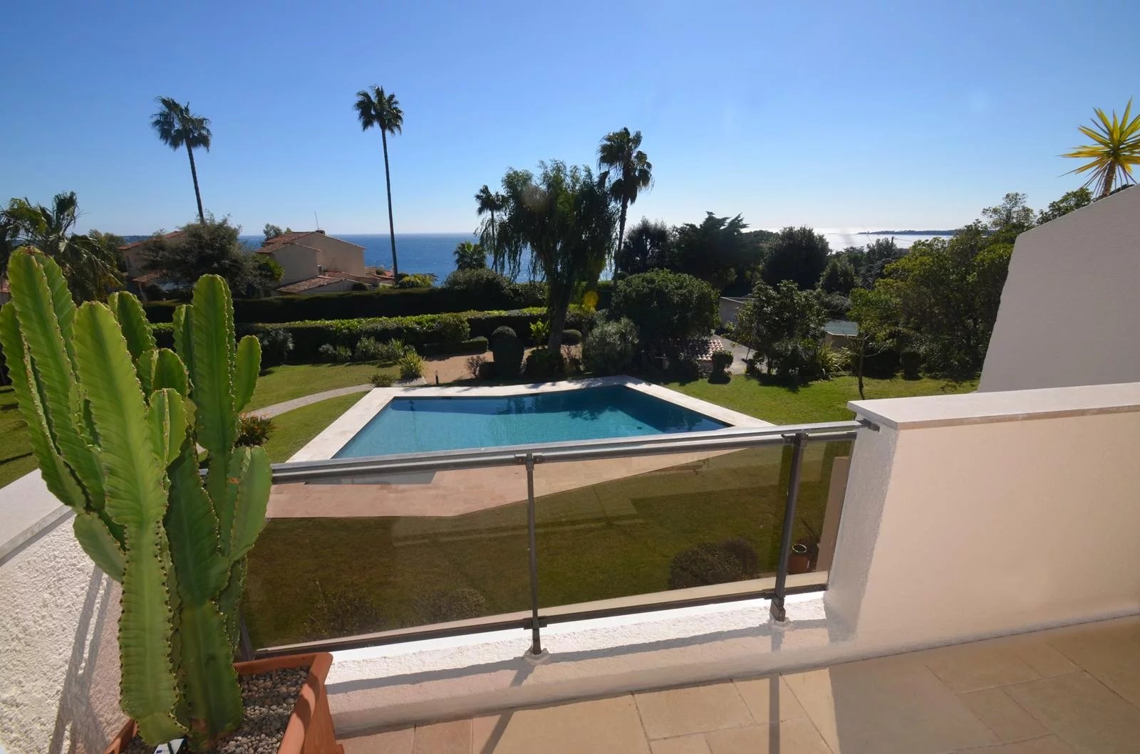 MAISON 170 M2 4 CHAMBRES  vue MER