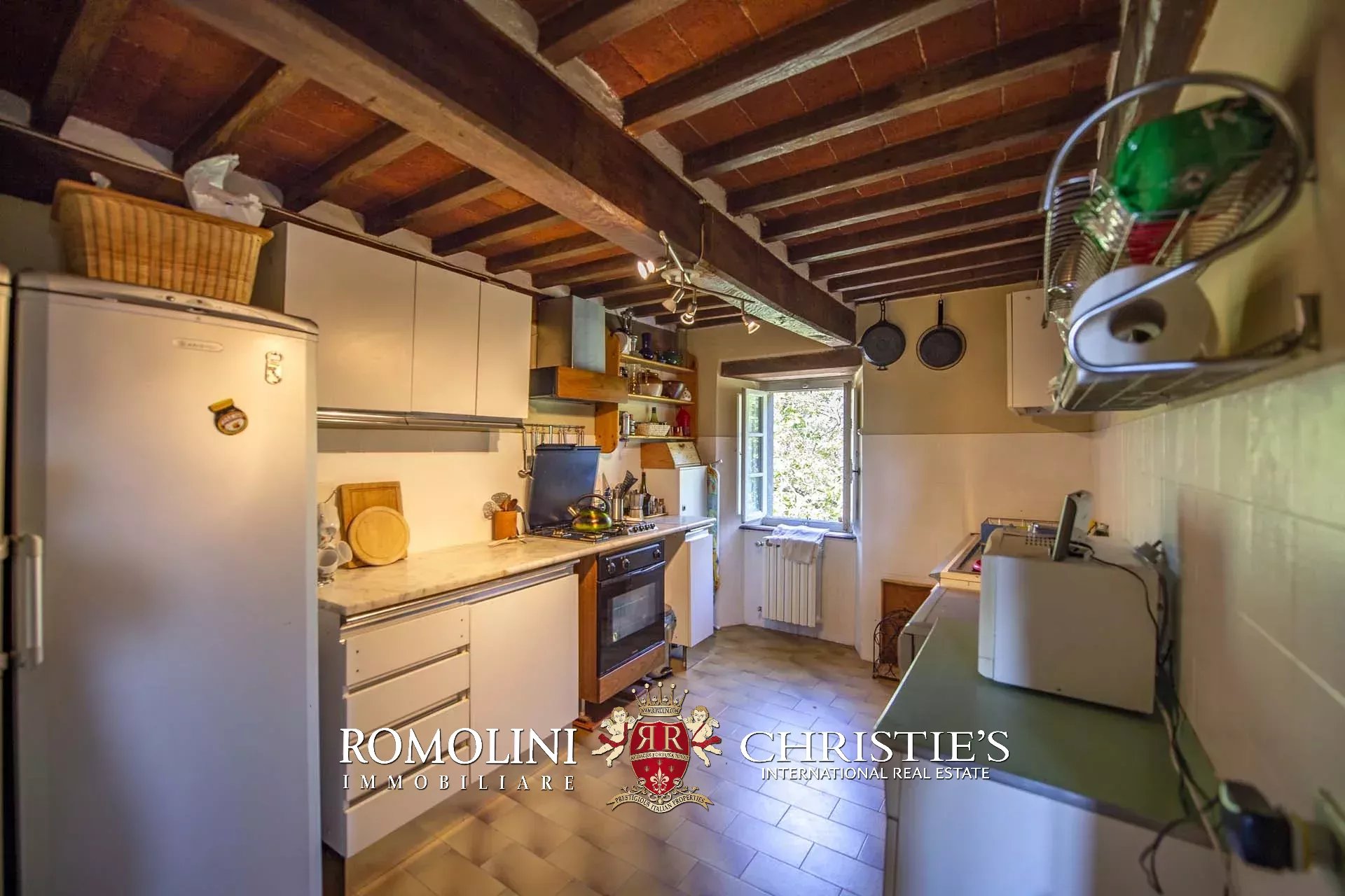 10 Bedroom Villa/Townhouse's Image 77