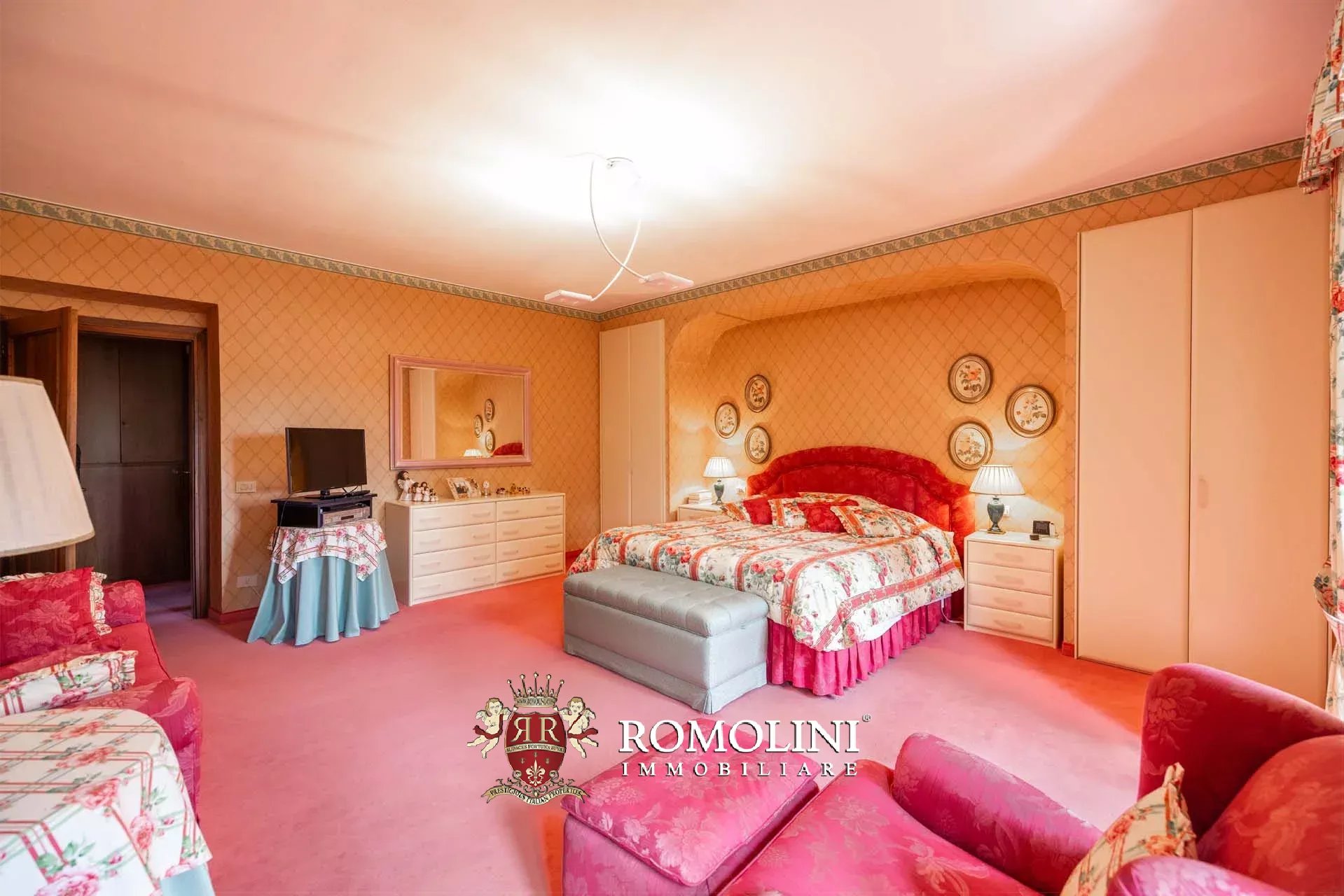 30 Bedroom Villa/Townhouse's Image 104