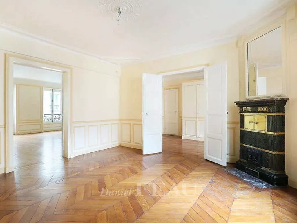 Location Appartement Paris 9ème