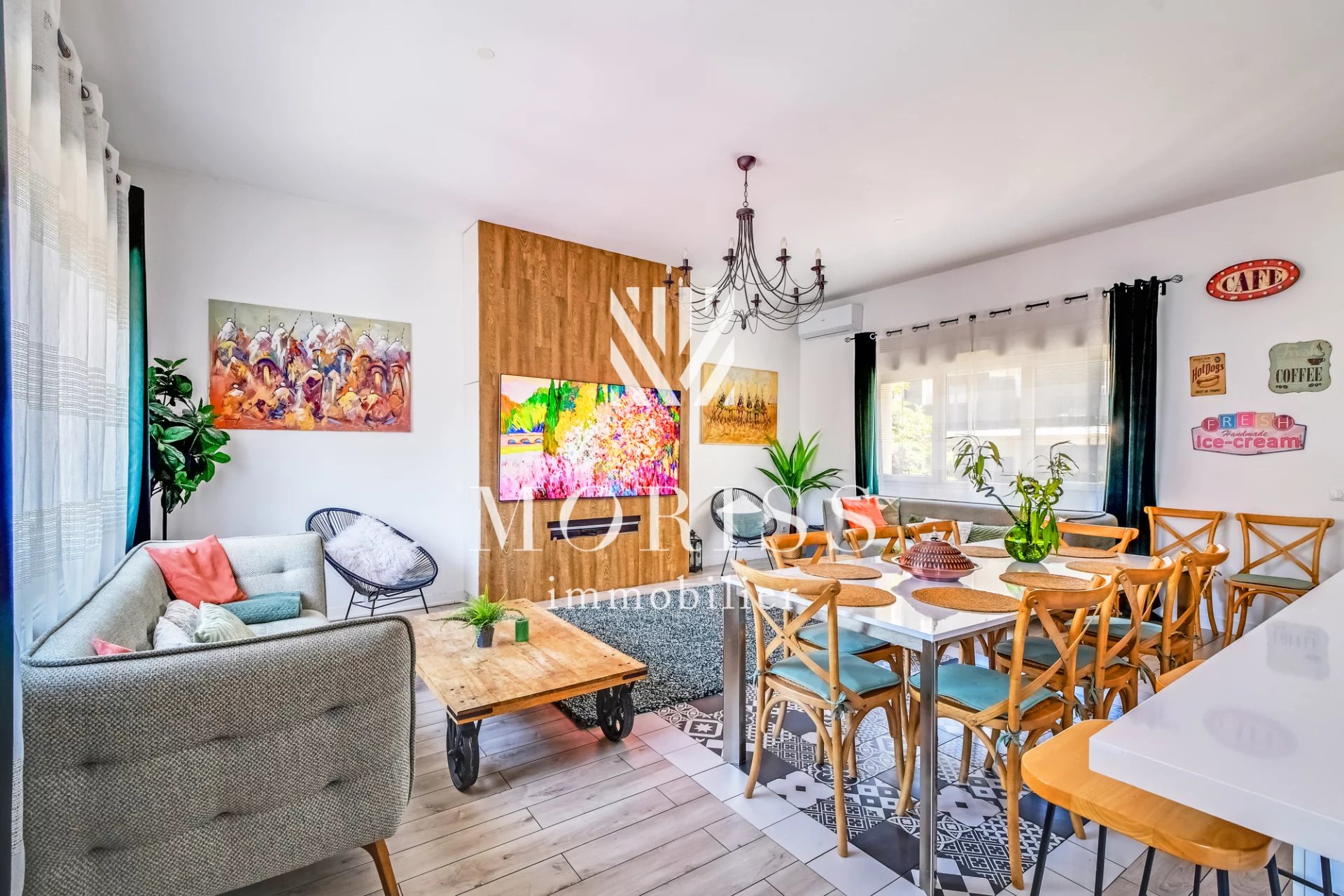 MAISON INDIVIDUELLE / ROOFTOP / ATYPIQUE / COUP DE COEUR / 217M2 - Image Array
