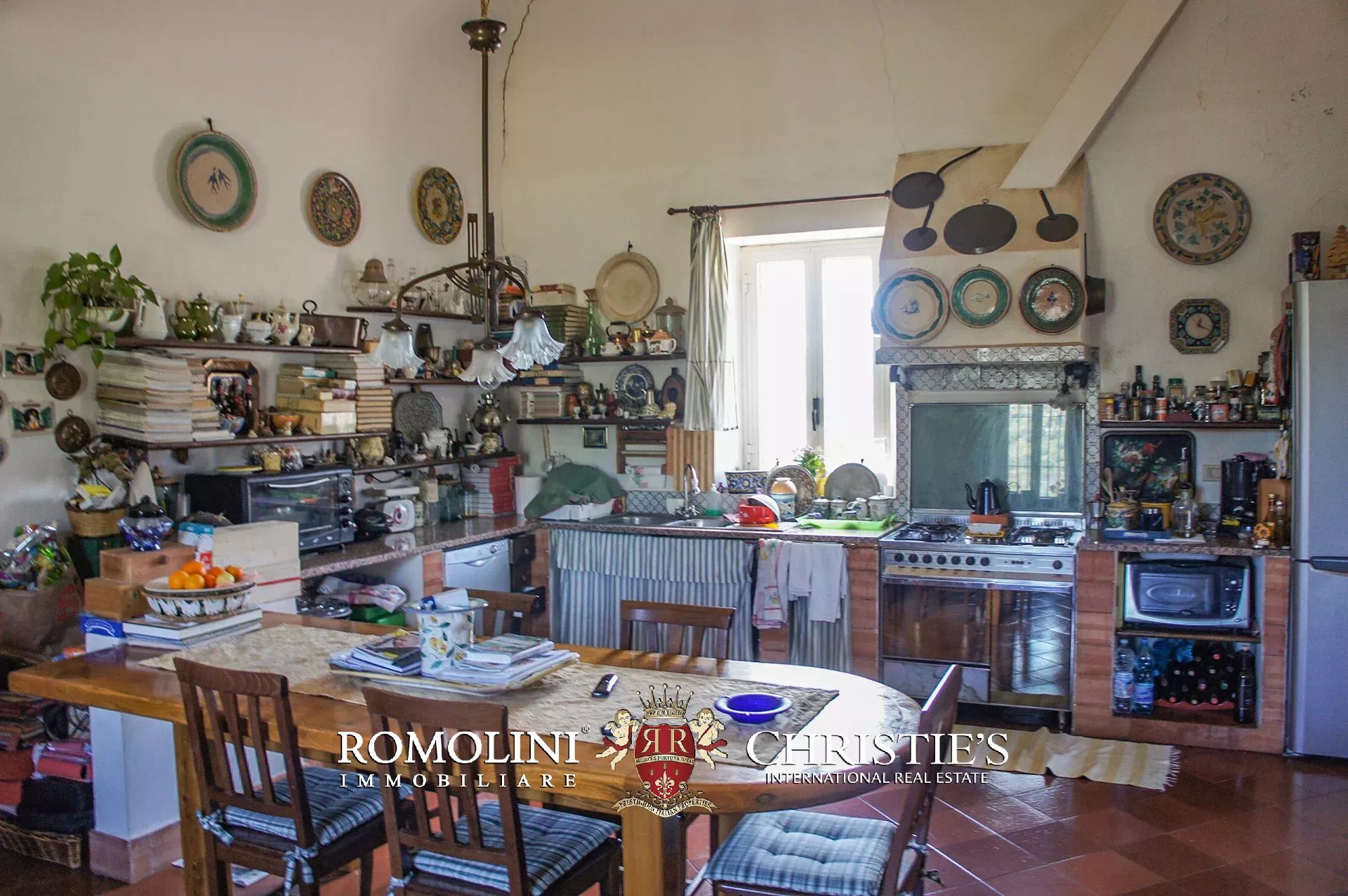 9 Bedroom Vineyard's Image 55