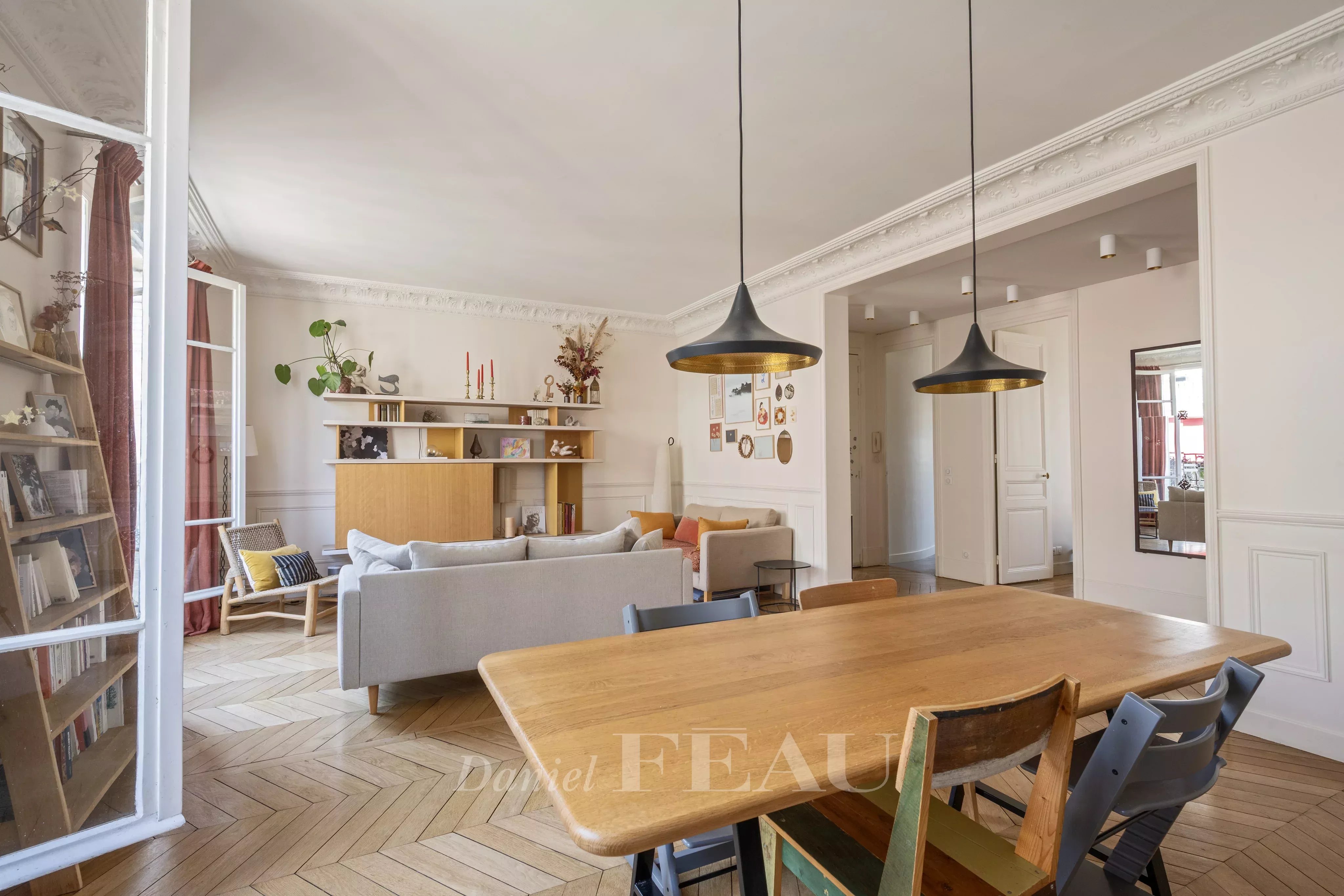 Sale Apartment Paris 7th