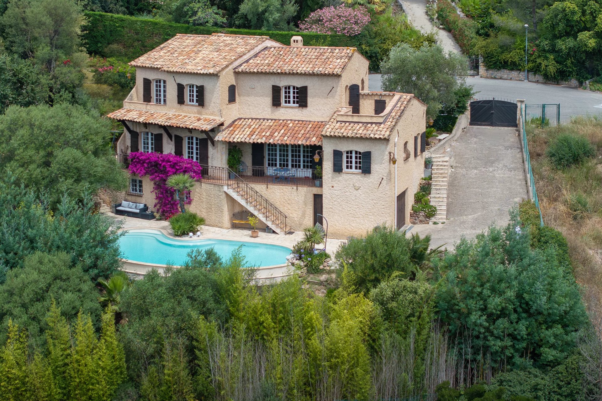 Sale House Mandelieu-la-Napoule