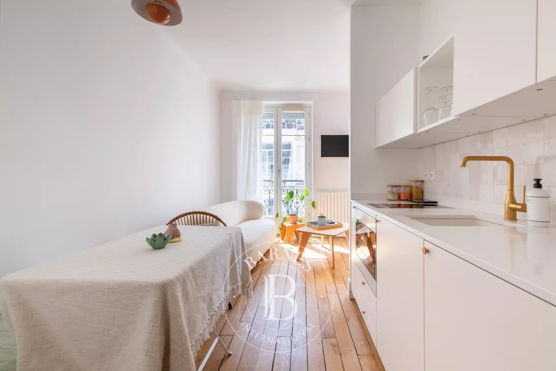 Daire Paris 9ème - picture 7