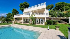 Panoramic Sea View Villa in Cannes | Luxury 5-Bedroom Family Estate — photo 4 of 7