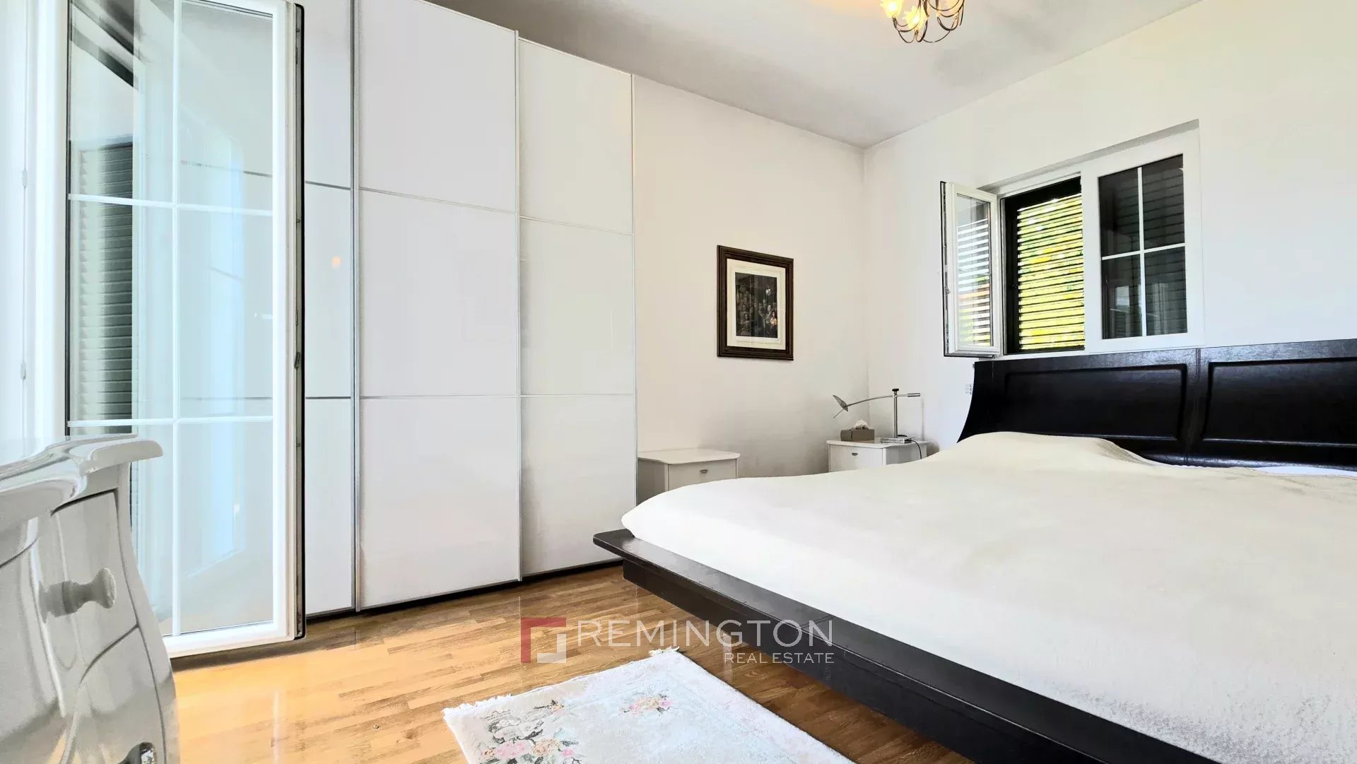 Villa/Townhouse's Image 7