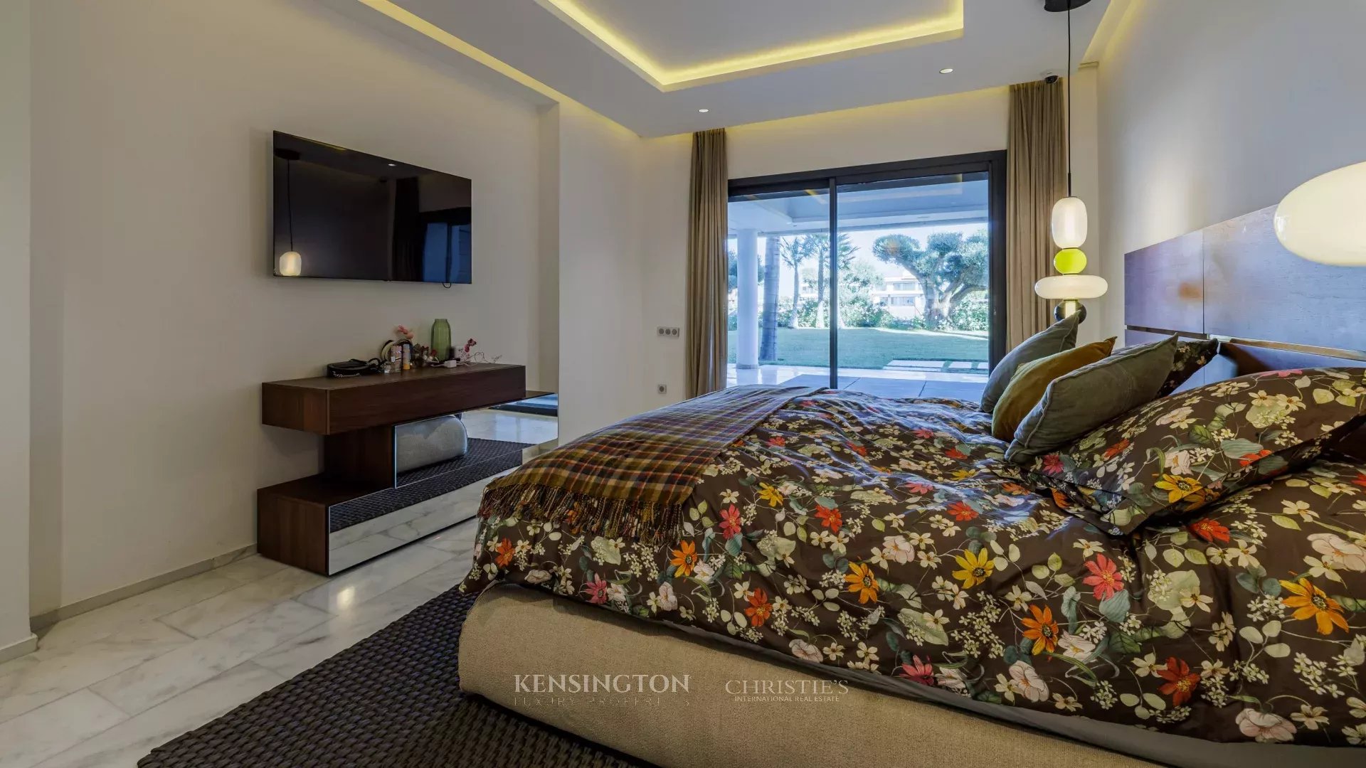 5 Bedroom Villa/Townhouse's Image 27
