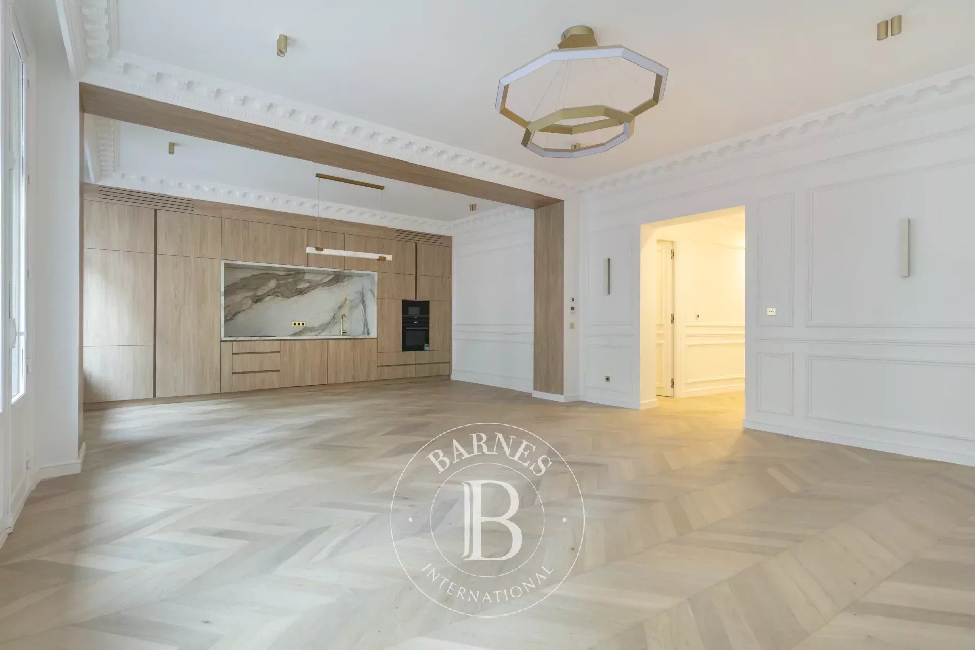 Daire Paris 8ème - picture 4