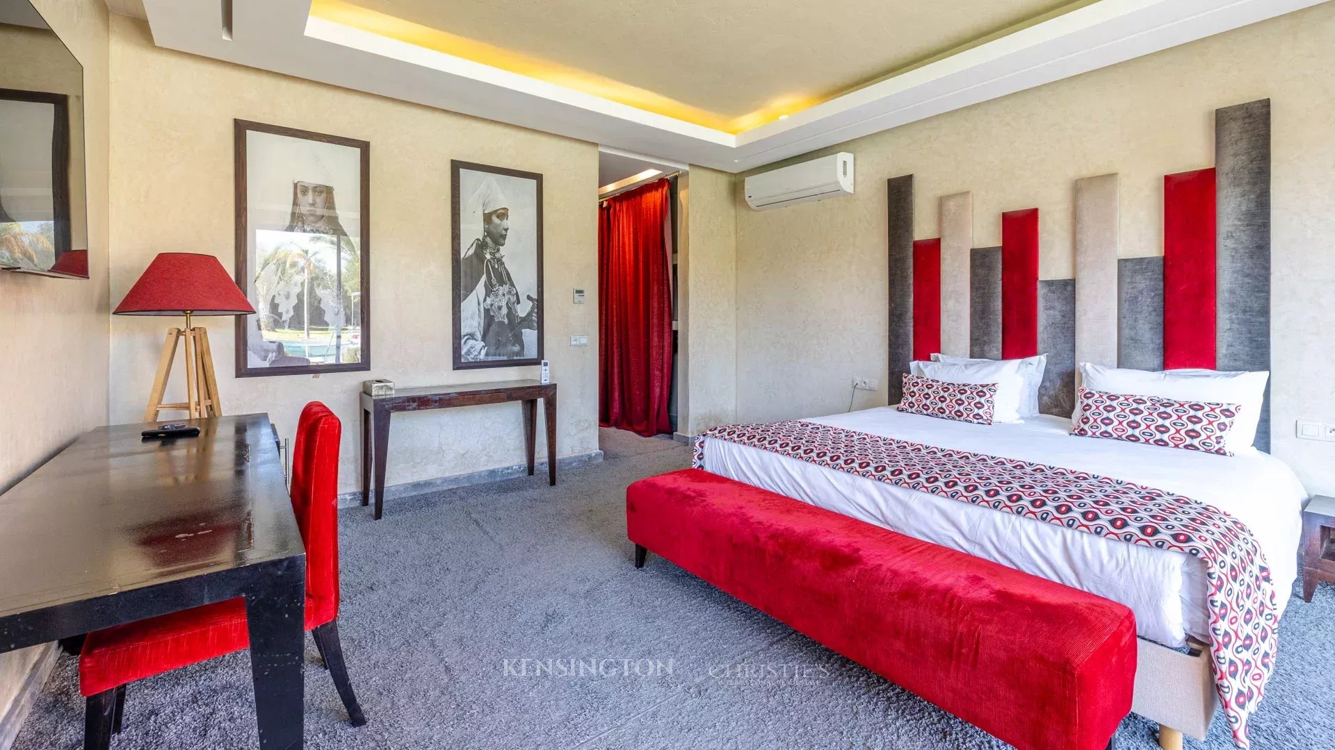 11 Bedroom Villa/Townhouse's Image 27