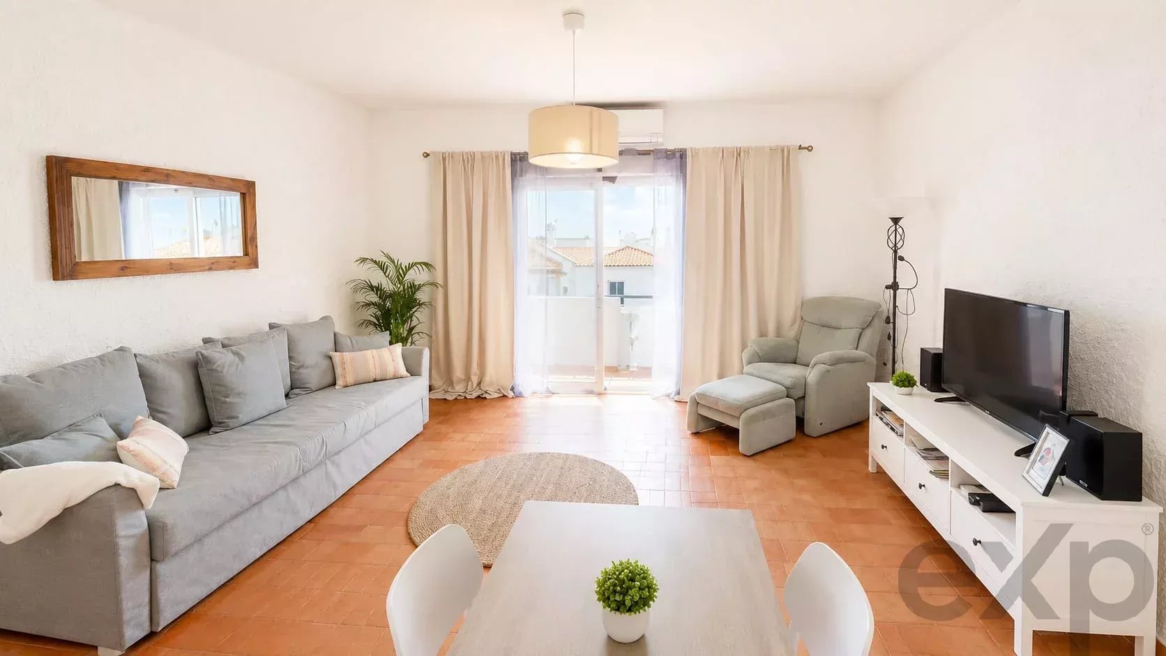 Exclusive T1 Apartment - Aldeamento Marim 87087958 image 1
