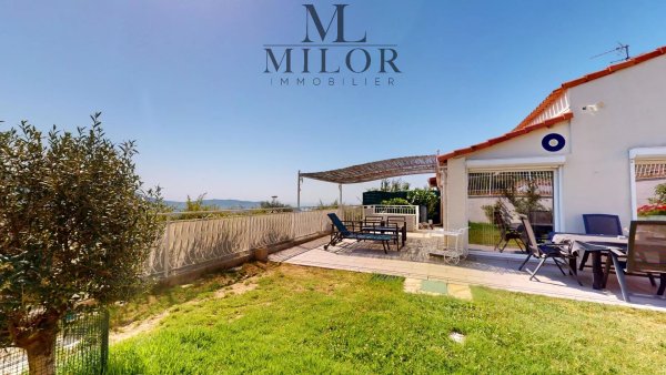 HOUSE - SEA VIEW - GARDEN — photo 3