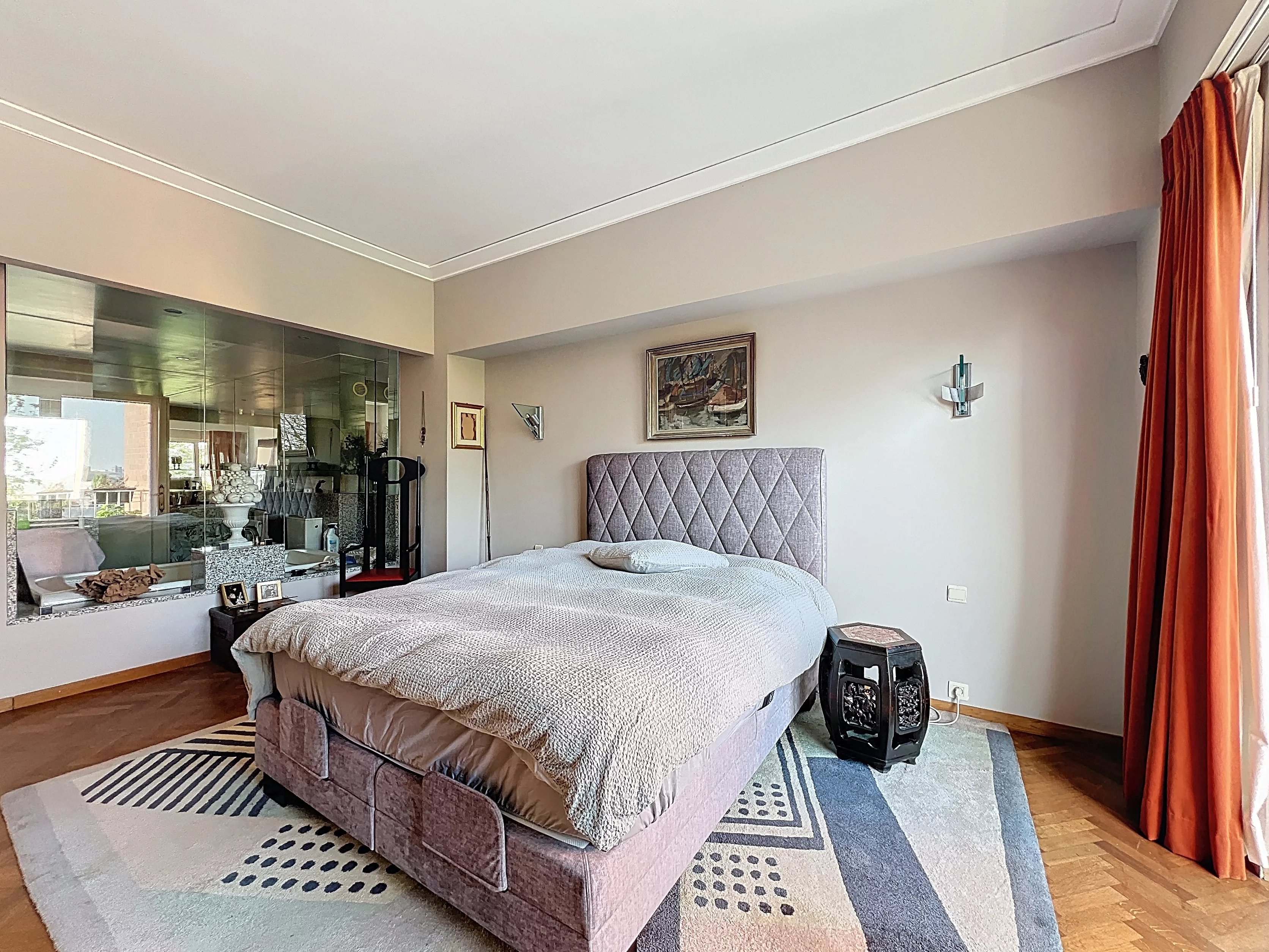 Mooi appartement met terrassen en parking