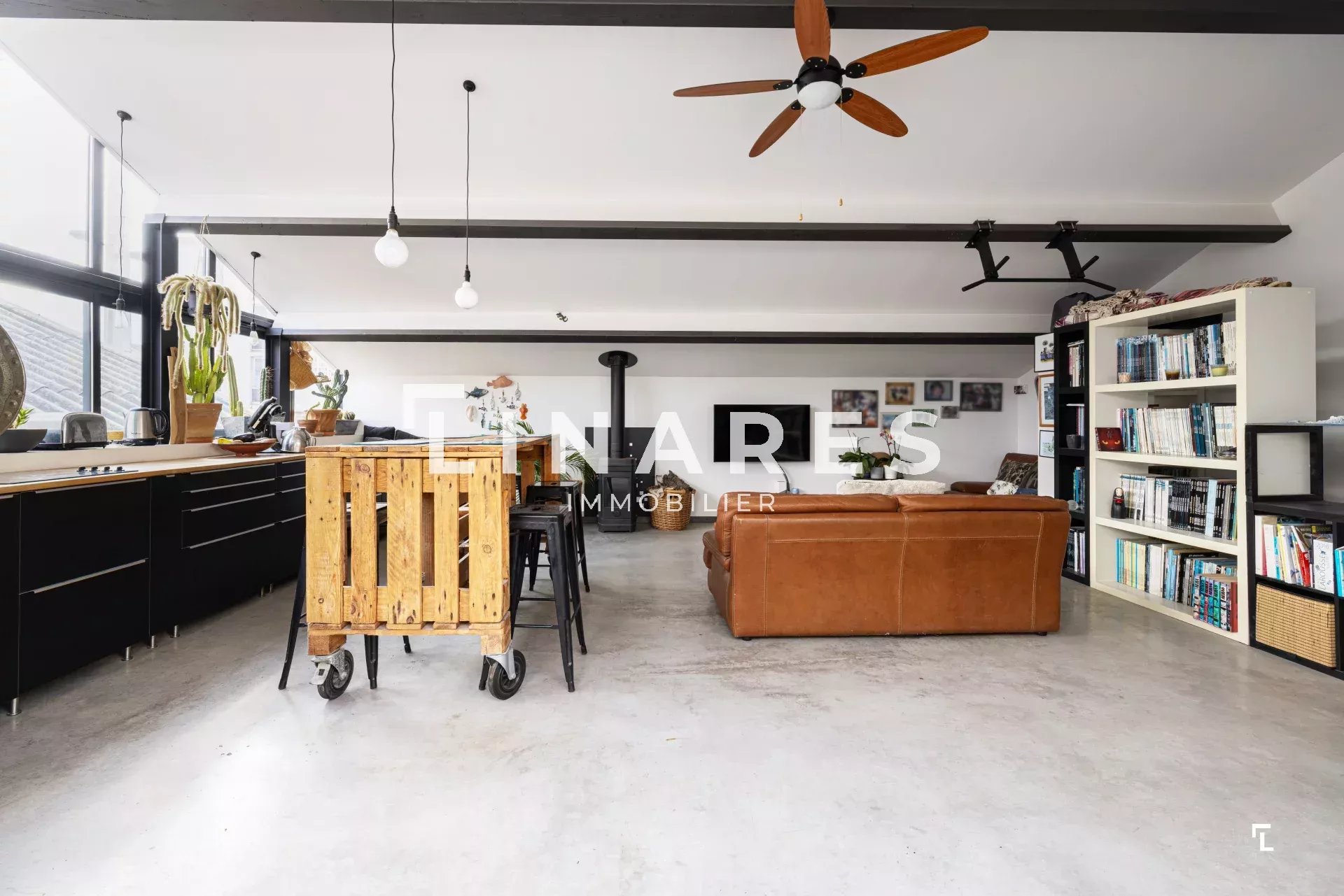 DUPLEX D'AZUR - Duplex T3 de 87m² - Patio de 9m² - Garage de 37m² - 13008 LA POINTE ROUGE