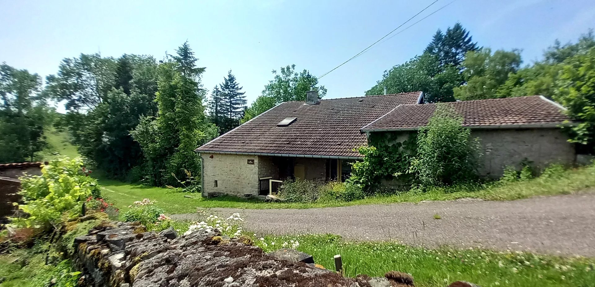 Charmante Fermette mit kleinem Weingarten in den Vogesen