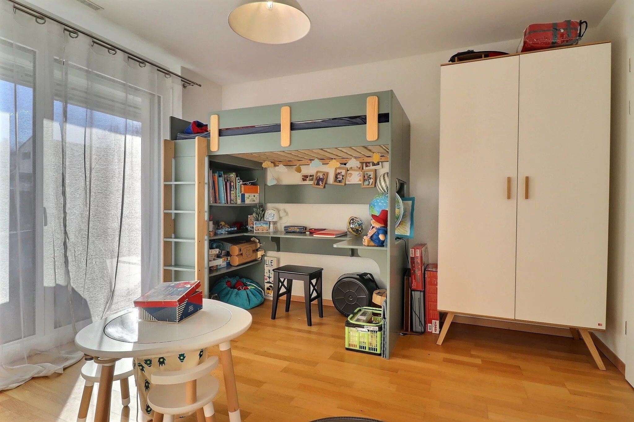 Élégant appartement 5.5 pièces avec jardin et terrasse