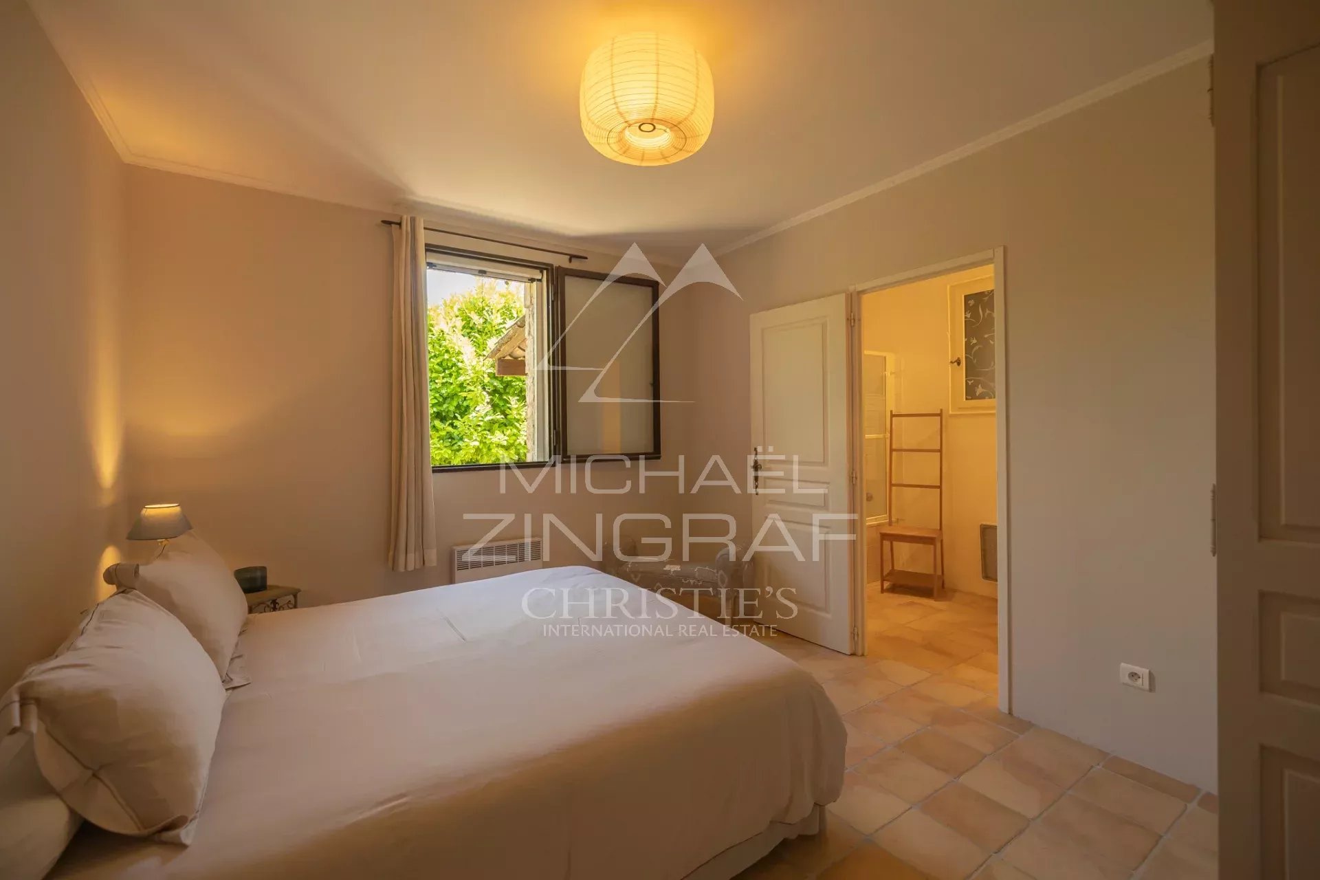 4 Bedroom Villa/Townhouse's Image 7