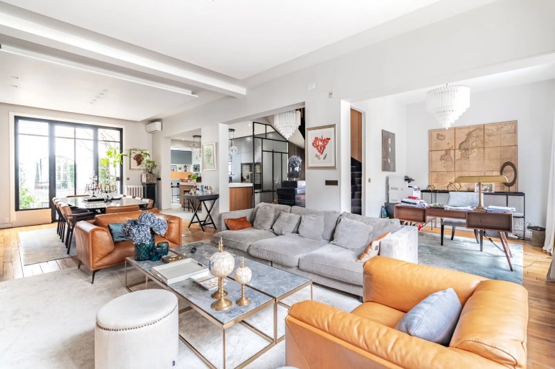 For Sale Mansion | Neuilly-sur-Seine - picture 1