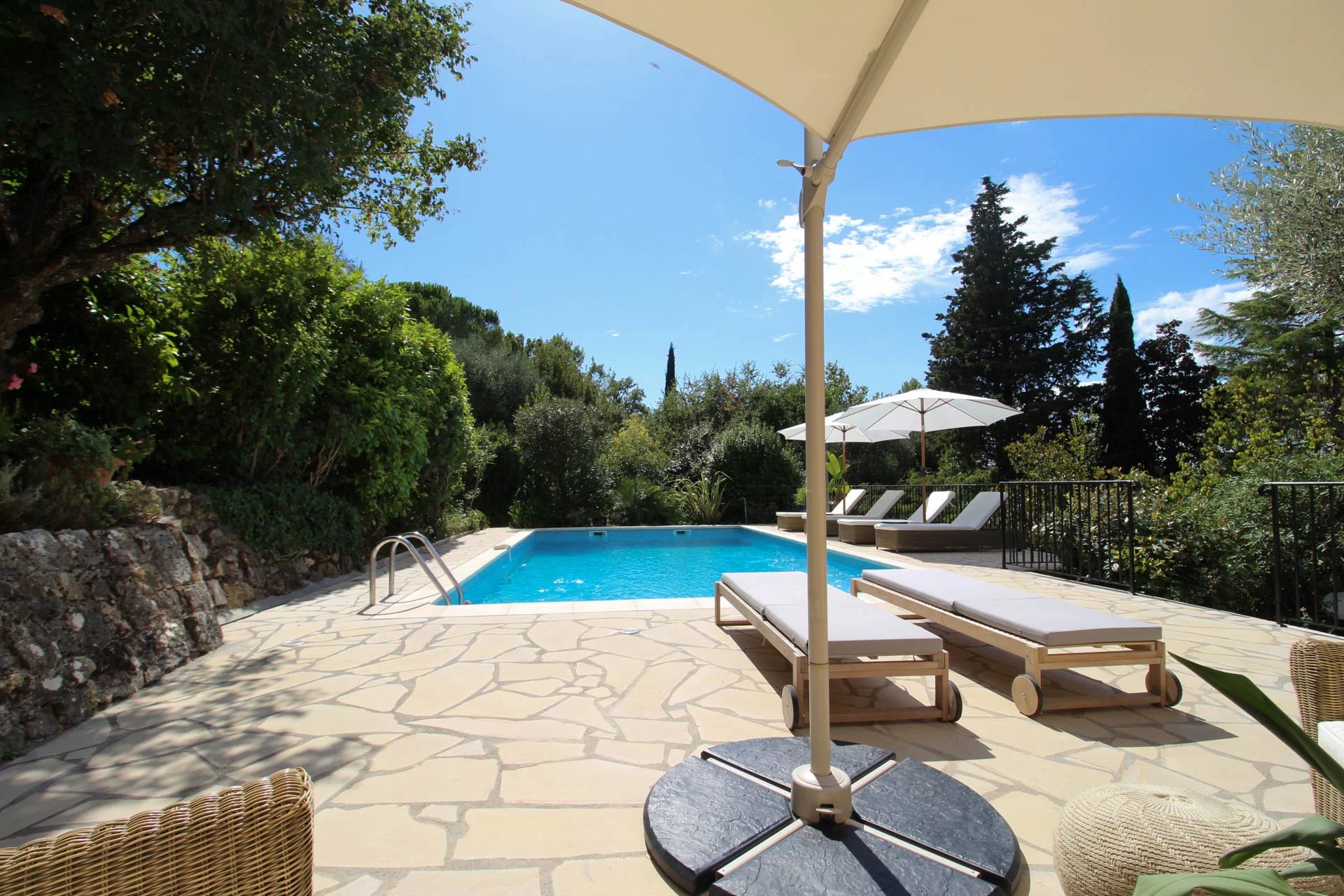 Charming villa with exceptional view - Montauroux Charming villa with exceptional view - Montauroux