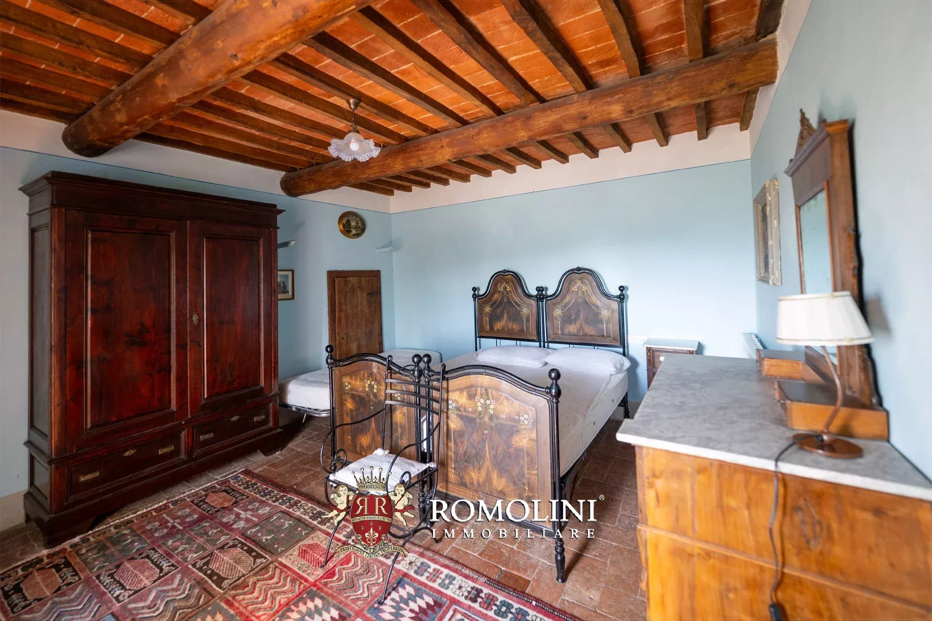 13 Bedroom Villa/Townhouse's Image 31