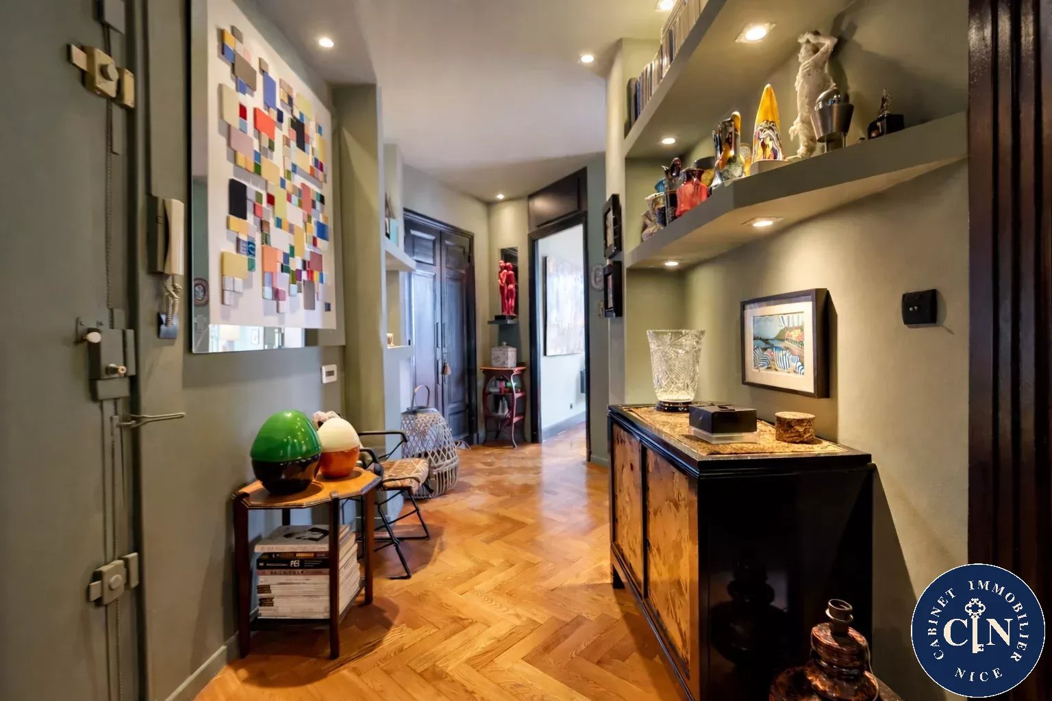 2 pièces 77 m² - Atypique -  Vue dégagée sur les collines - Musiciens — photo 15