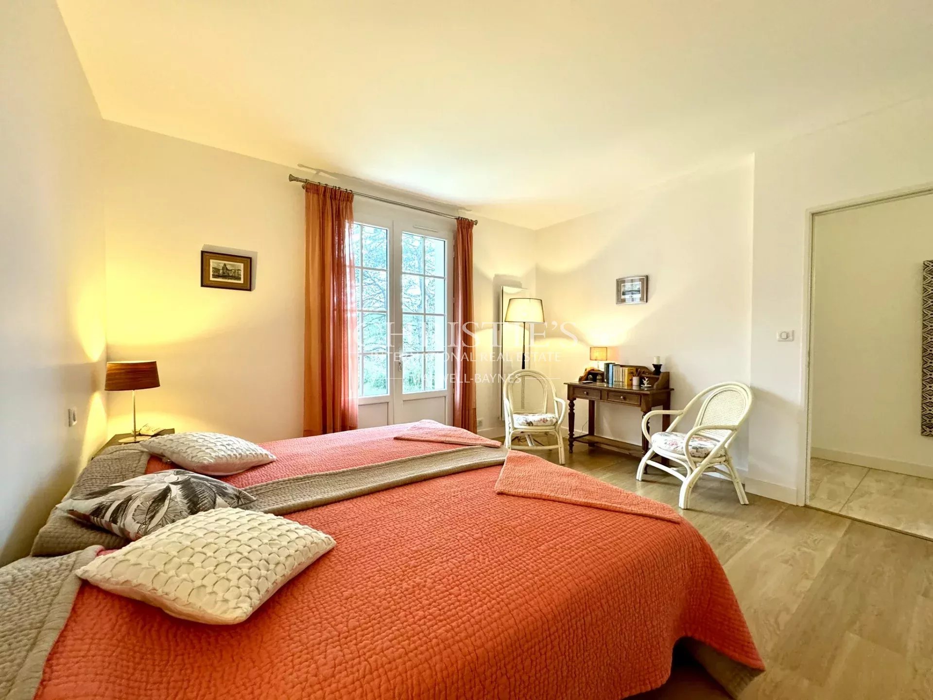 5 Bedroom Villa/Townhouse's Image 25