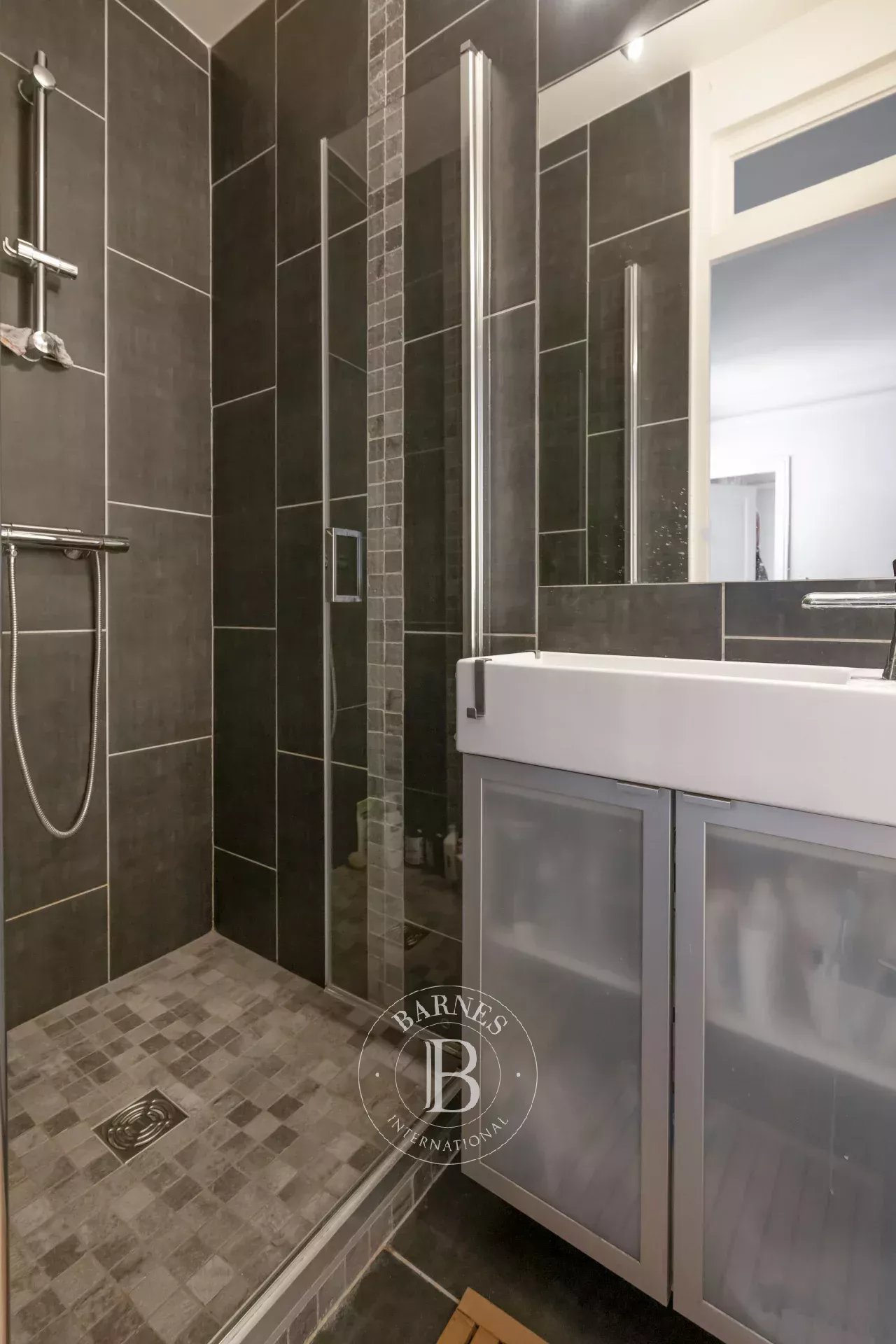 Daire Paris 11ème - picture 14