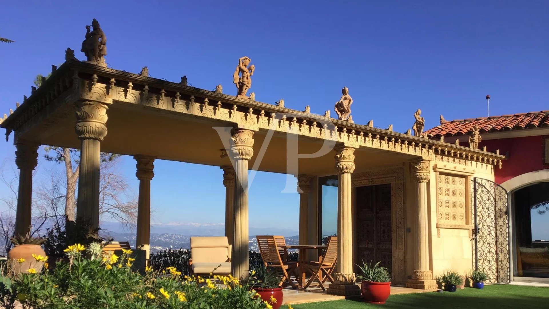 Spektakulärer Ausblick in der Nähe von Cannes