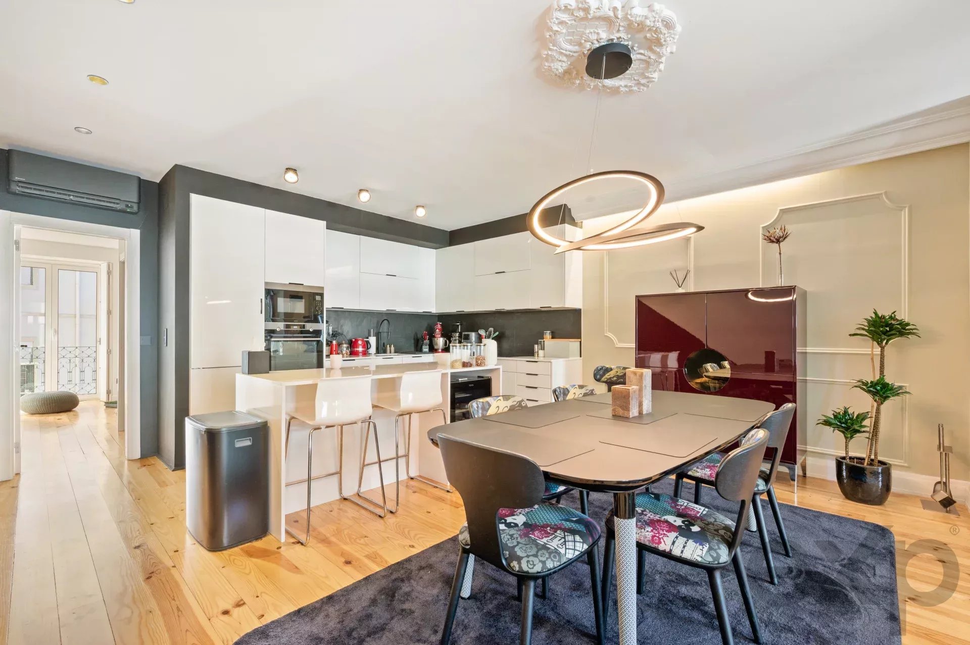 Elegant T2 + 1 Penthouse in Downtown Lisbon 86935832 image 29
