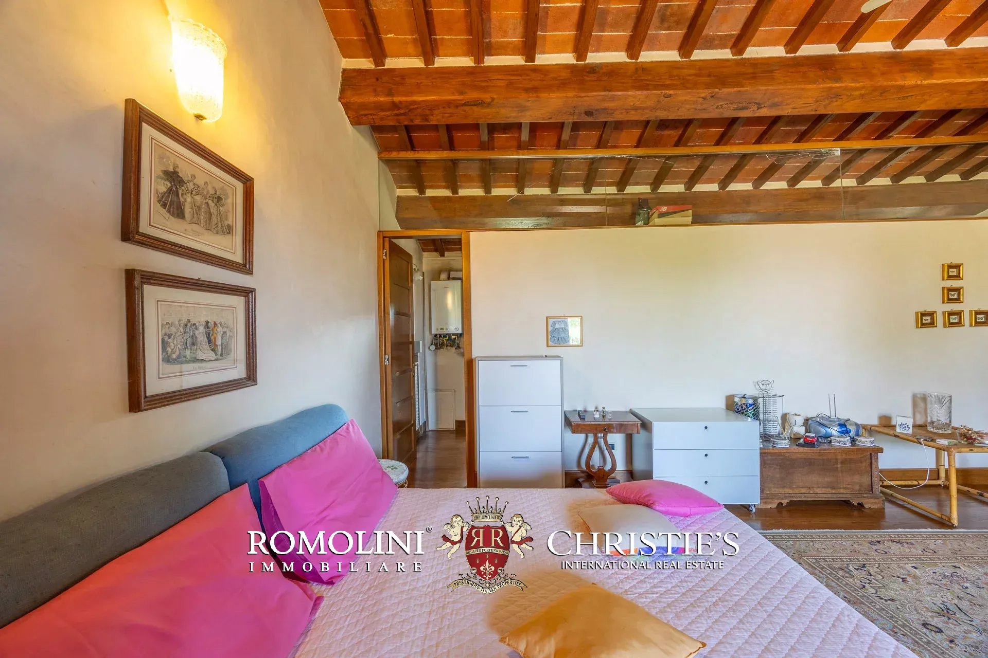 4 Bedroom Villa/Townhouse's Image 94