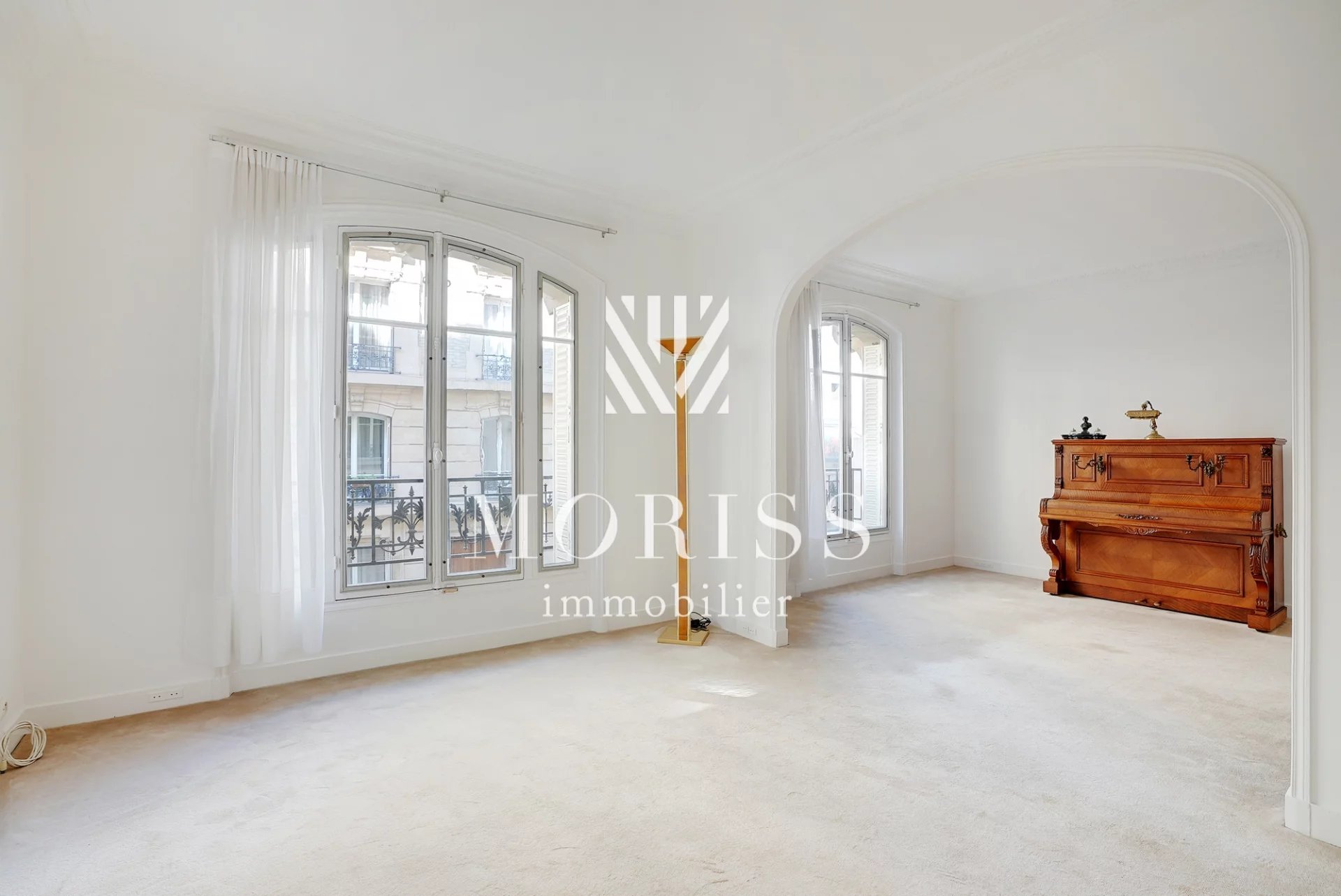 APPARTEMENT 3 PIÈCES - RUE DUHESME - 75018 PARIS - Image 1