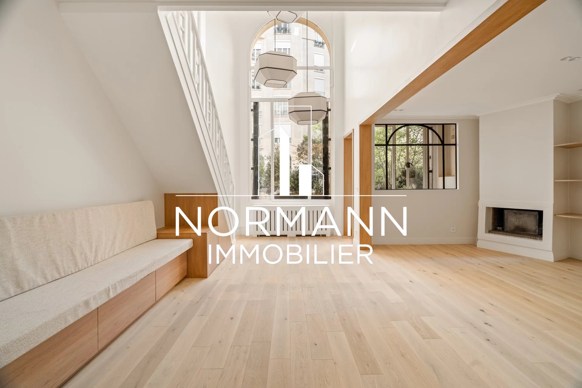 Agence immobilière de 