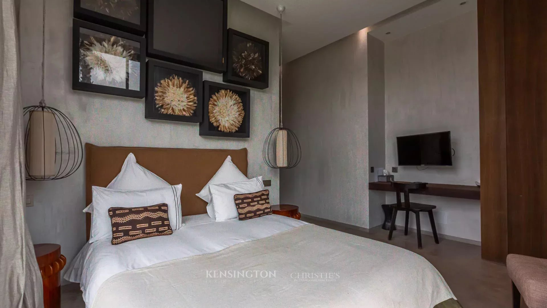 6 Bedroom Villa/Townhouse's Image 45