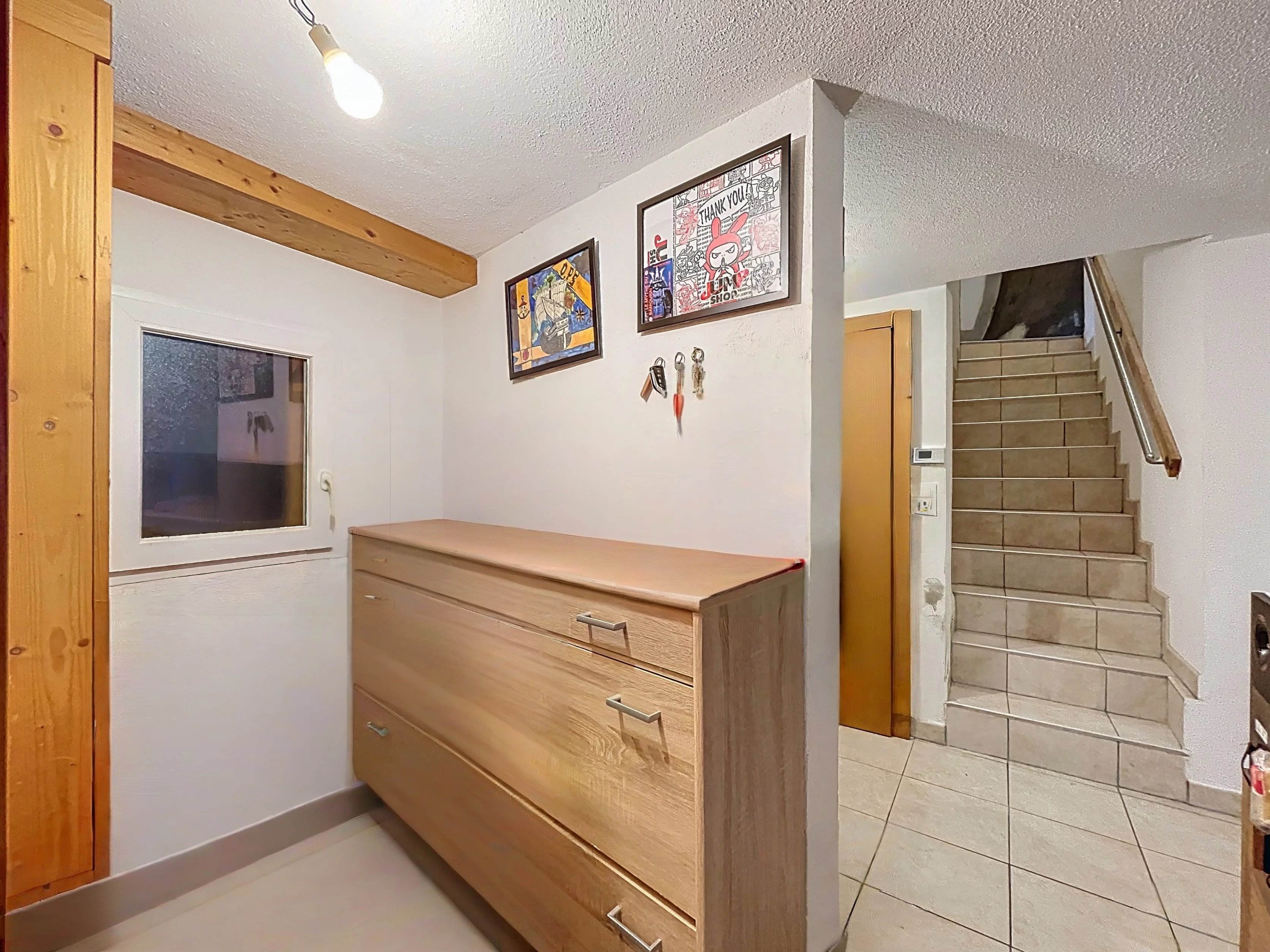 Belle maison contiguë