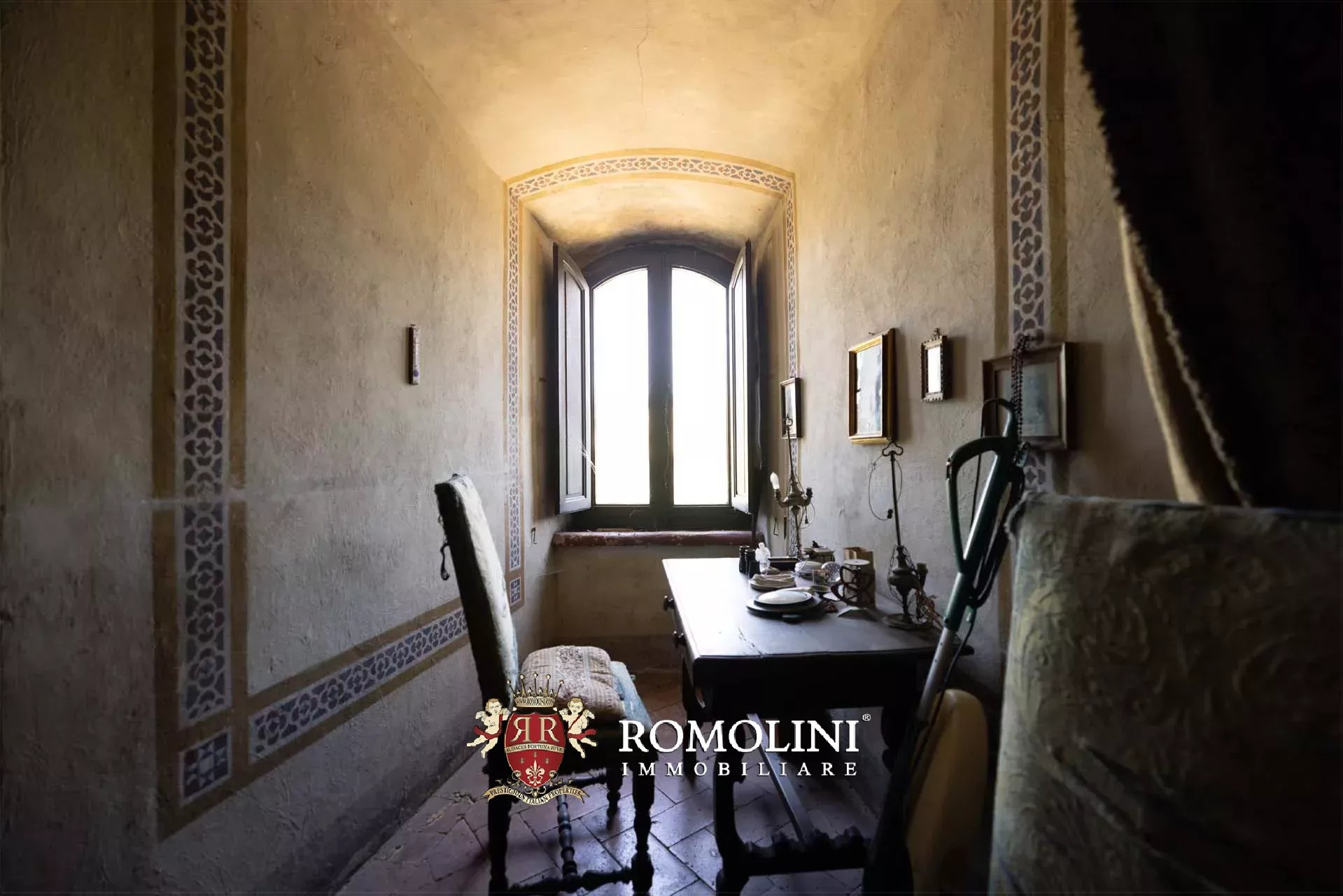 37 Bedroom Chateau's Image 40