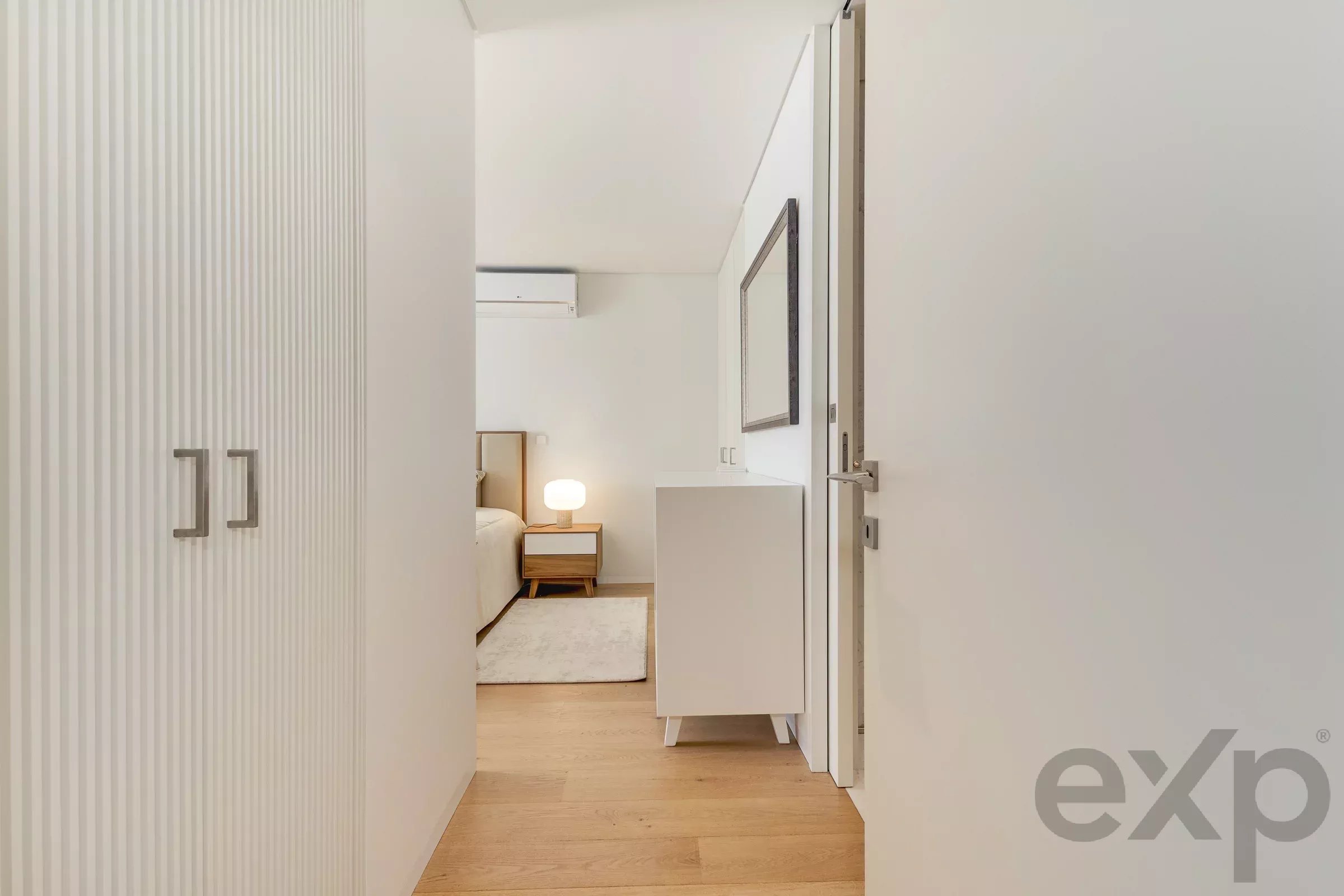 Duplex Apartment 86806328 image 27
