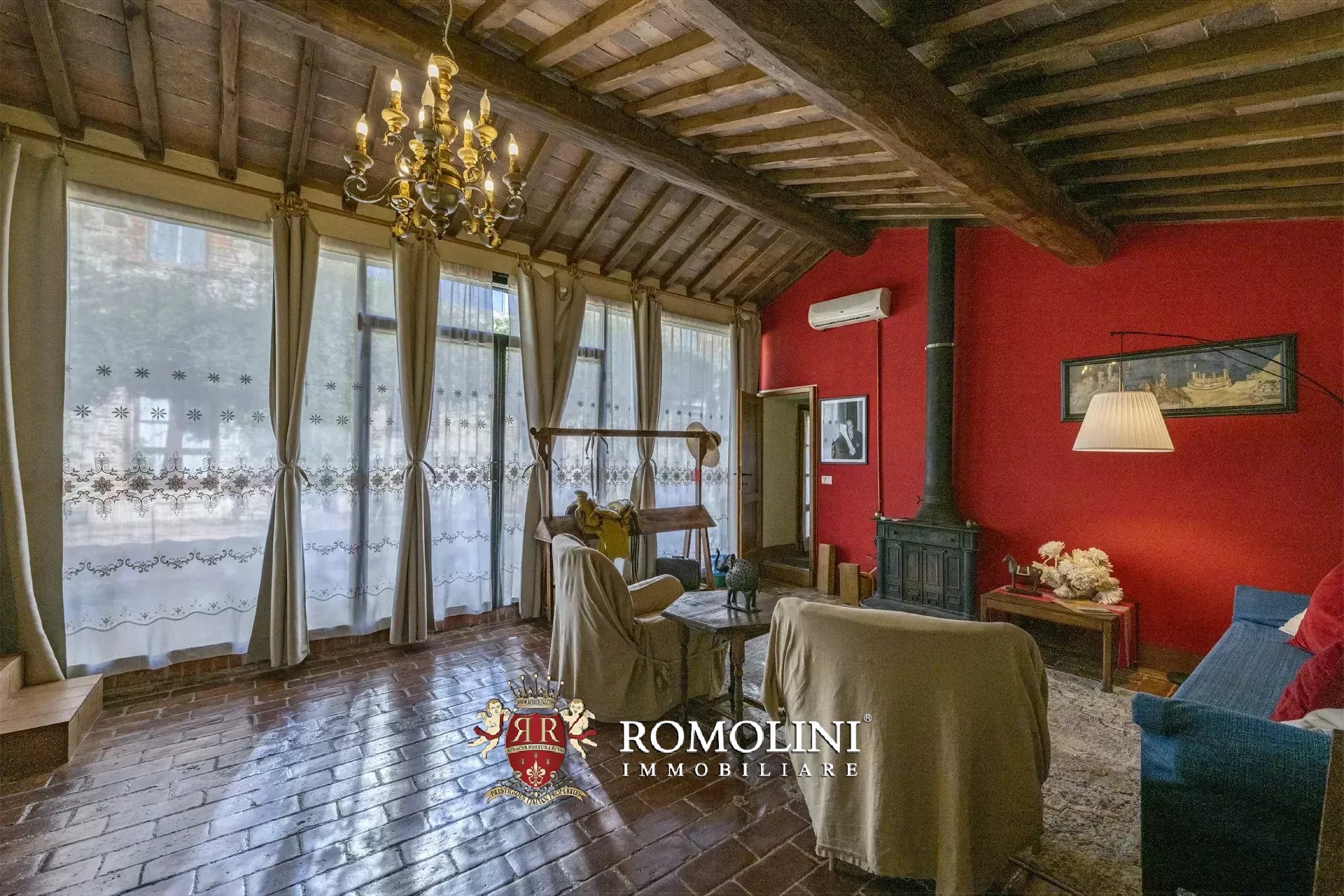 9 Bedroom Horse Property's Image 92