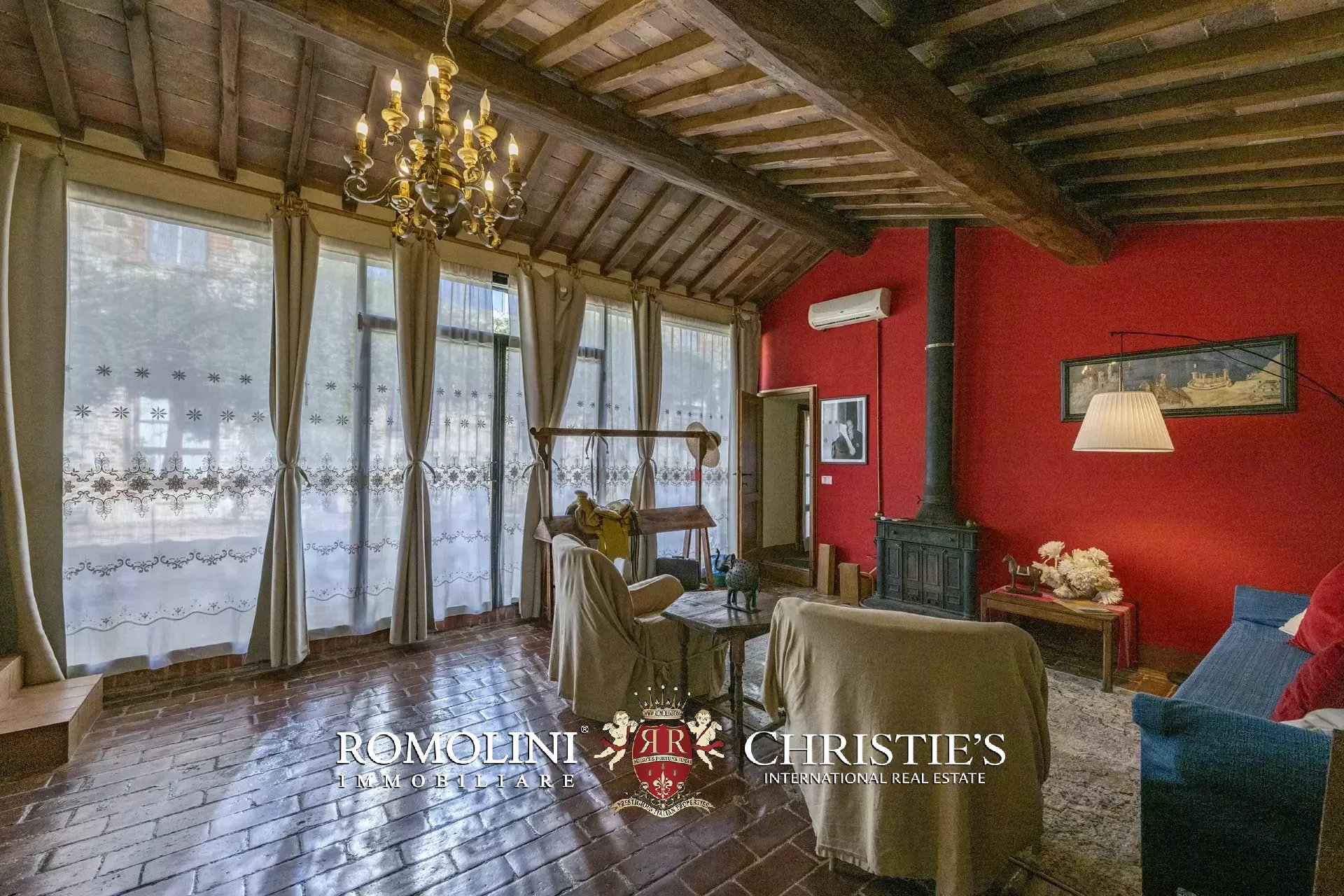 9 Bedroom Horse Property's Image 92