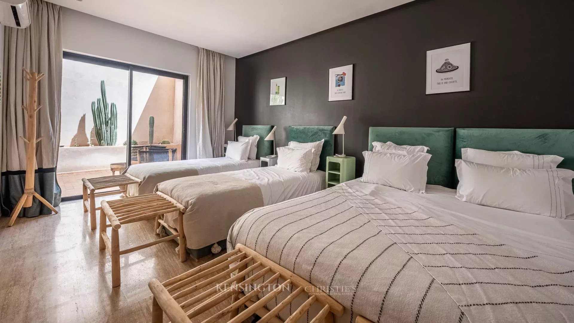 6 Bedroom Villa/Townhouse's Image 33