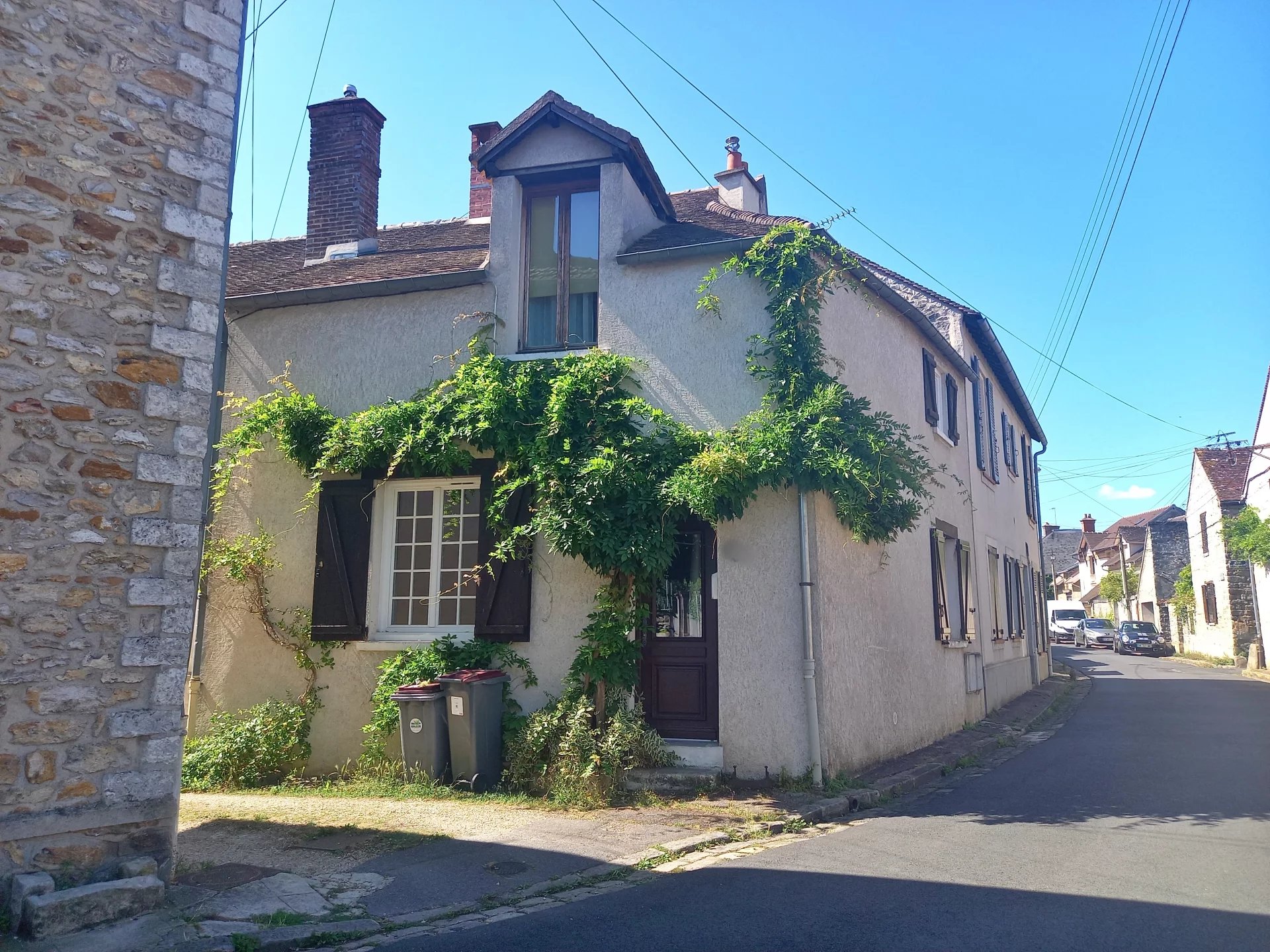 - Maison de ville centre ville-