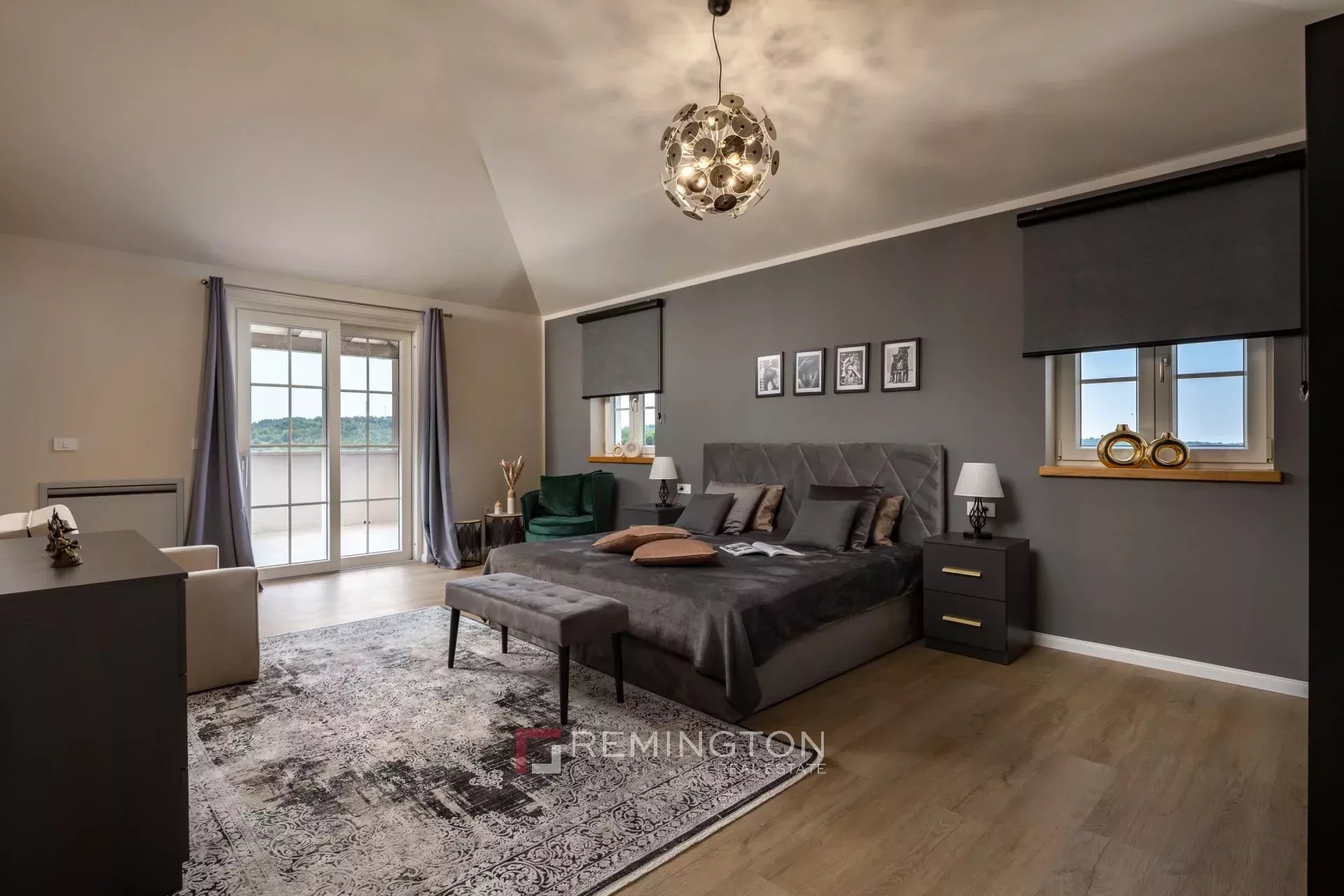 Villa/Townhouse's Image 11