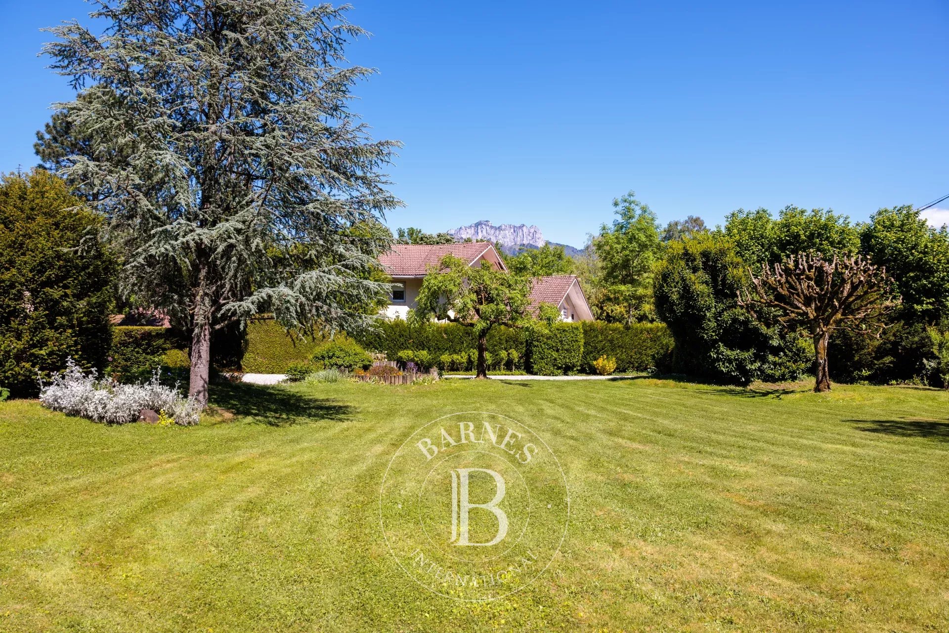 Ev Sevrier - picture 7