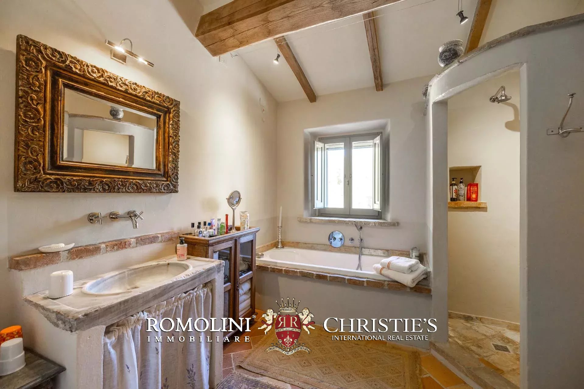 4 Bedroom Villa/Townhouse's Image 65
