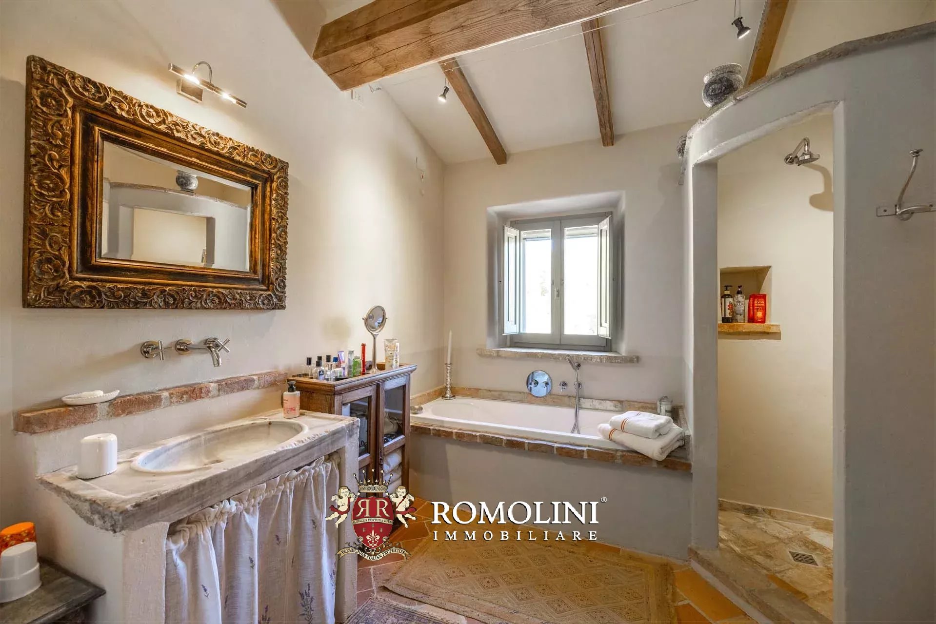 4 Bedroom Villa/Townhouse's Image 65