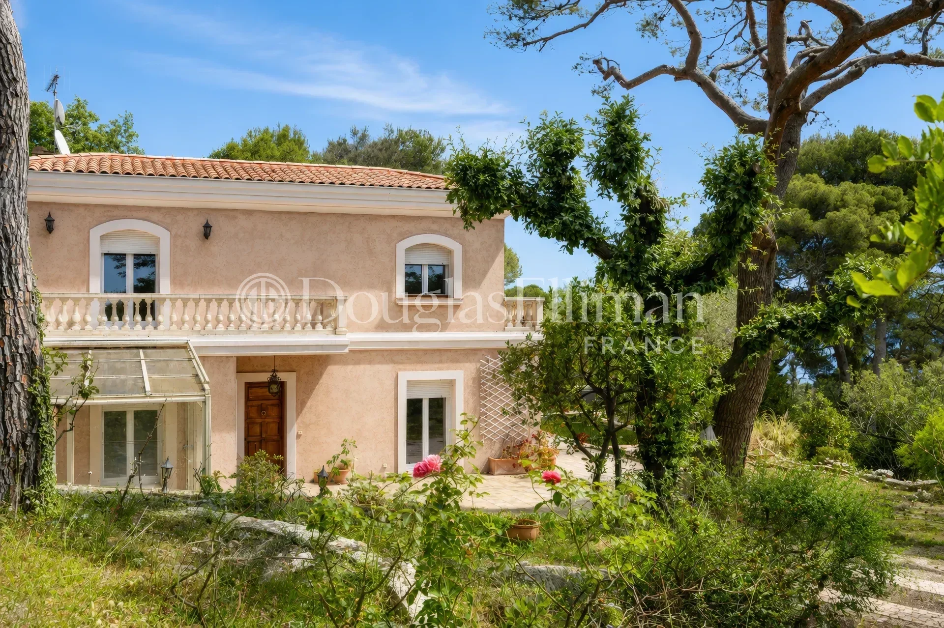 LA TURBIE – EXCEPTIONAL SEA-VIEW VILLA RENOVATION PROJECT - Picture n°3