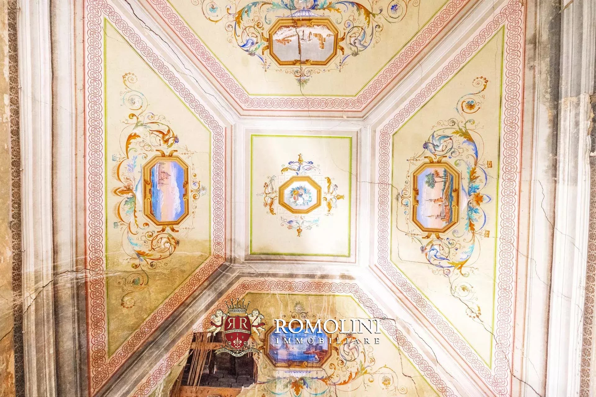 25 Bedroom Chateau's Image 35