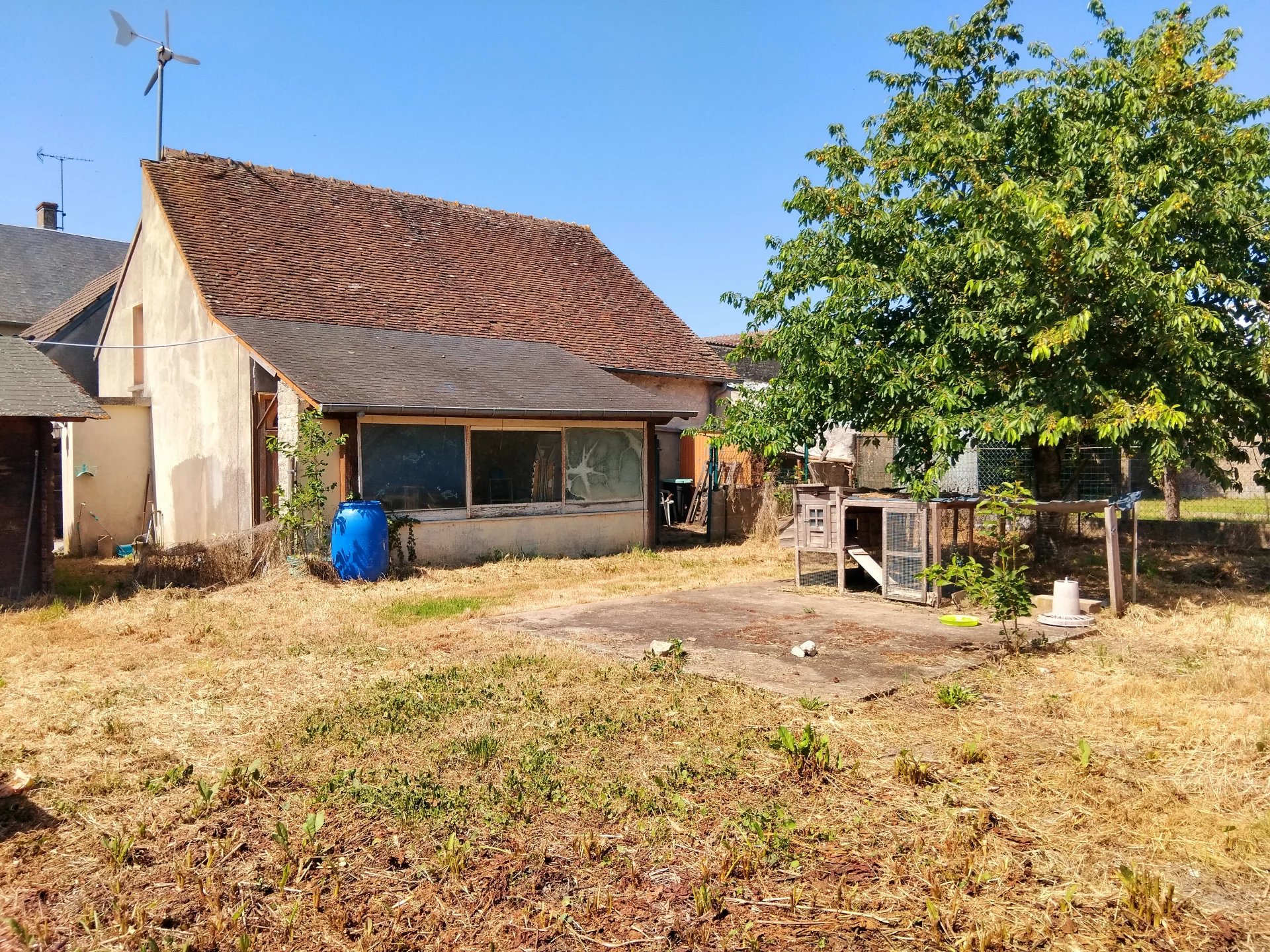 Maison avec jardin et garage