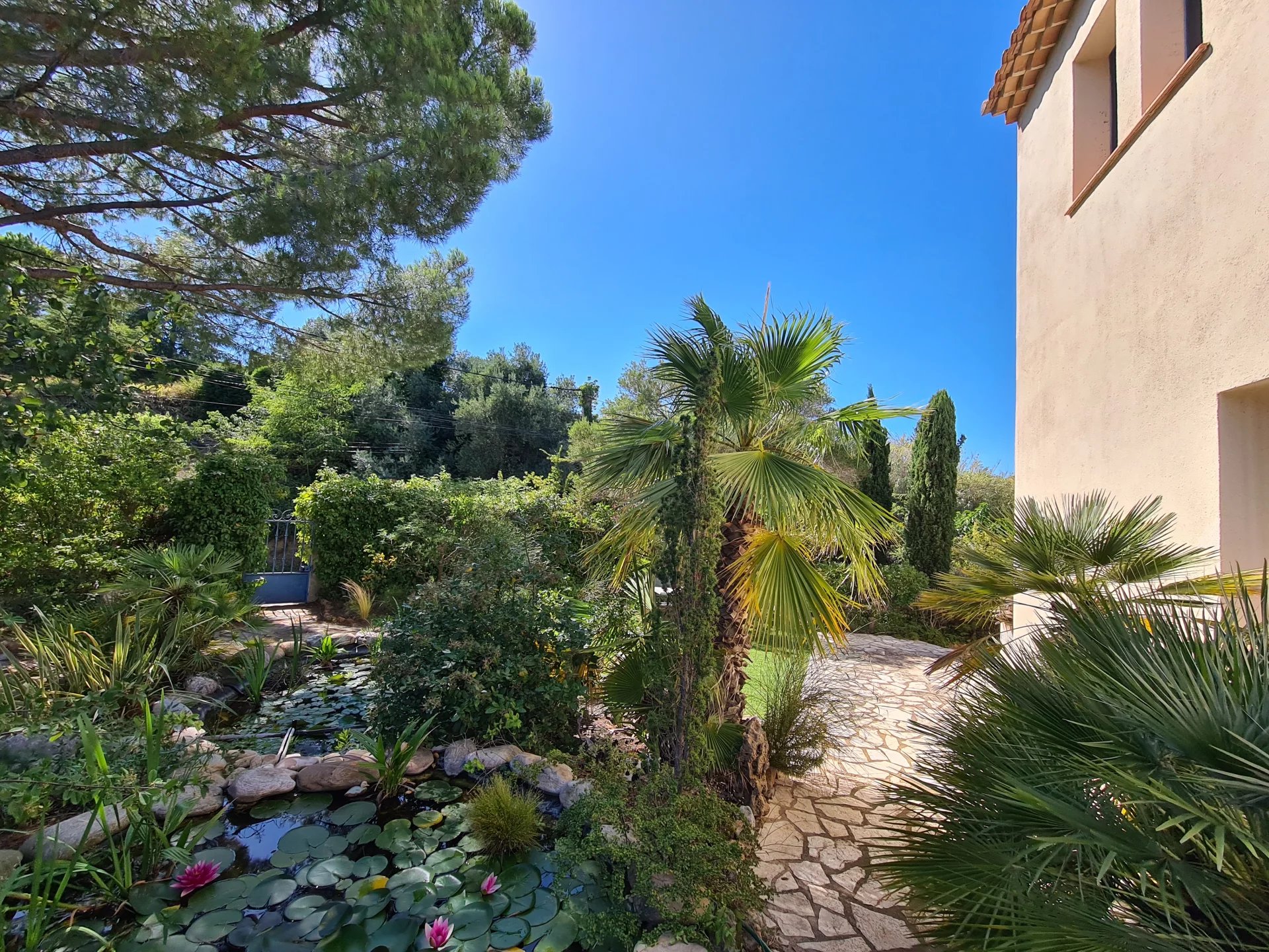 Vente Villa Tourbes