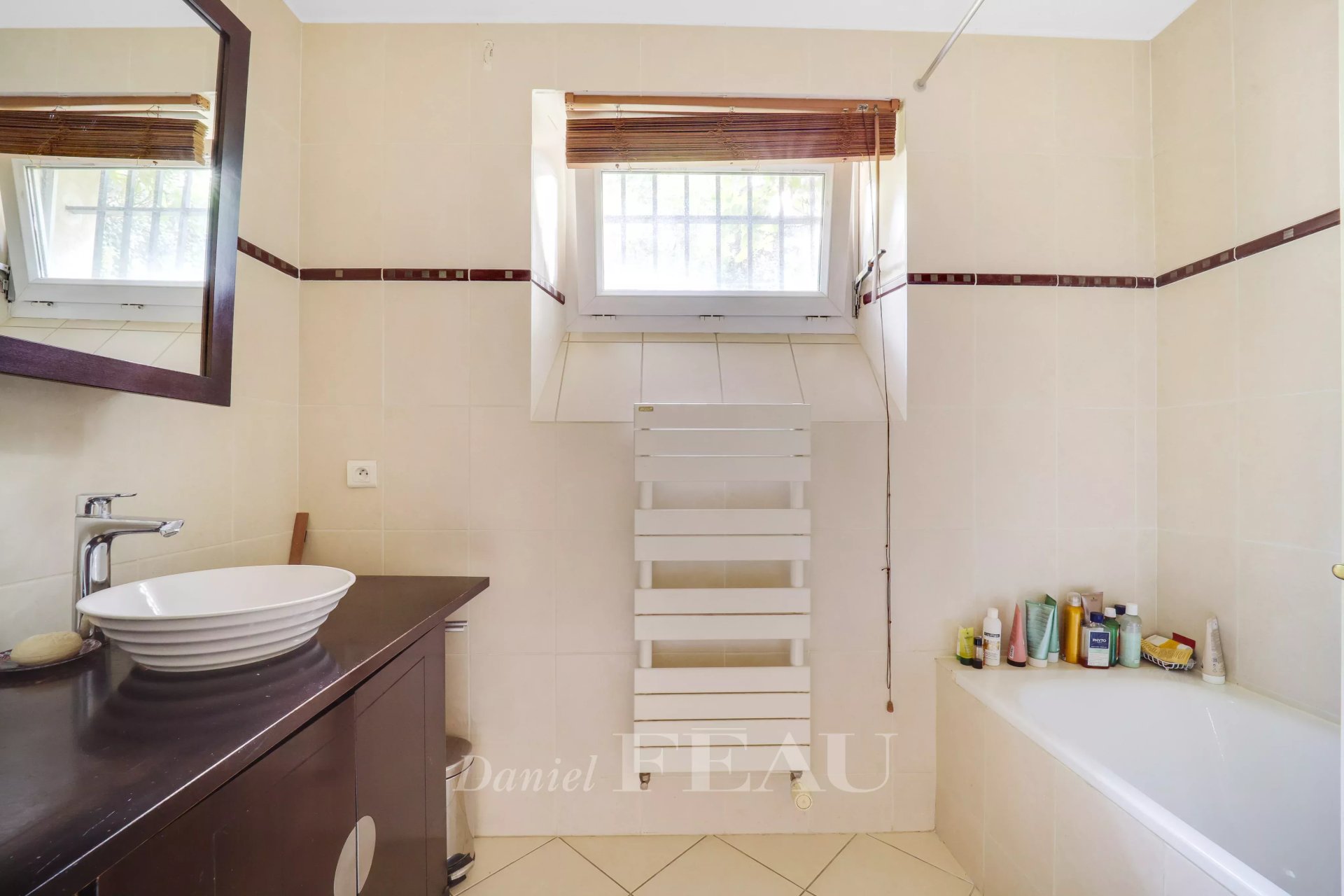 2 Bedroom Apartment/Flat's Image 5