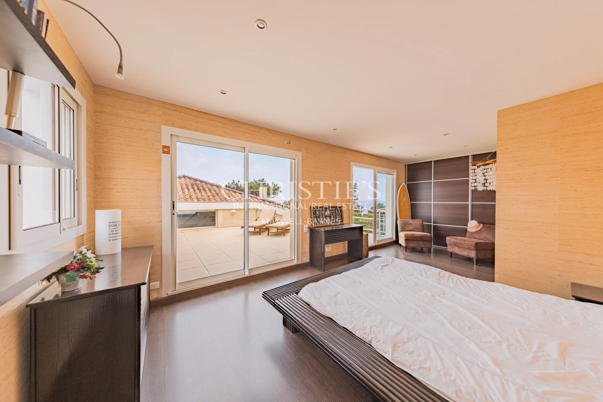 6 Bedroom Villa/Townhouse's Image 26